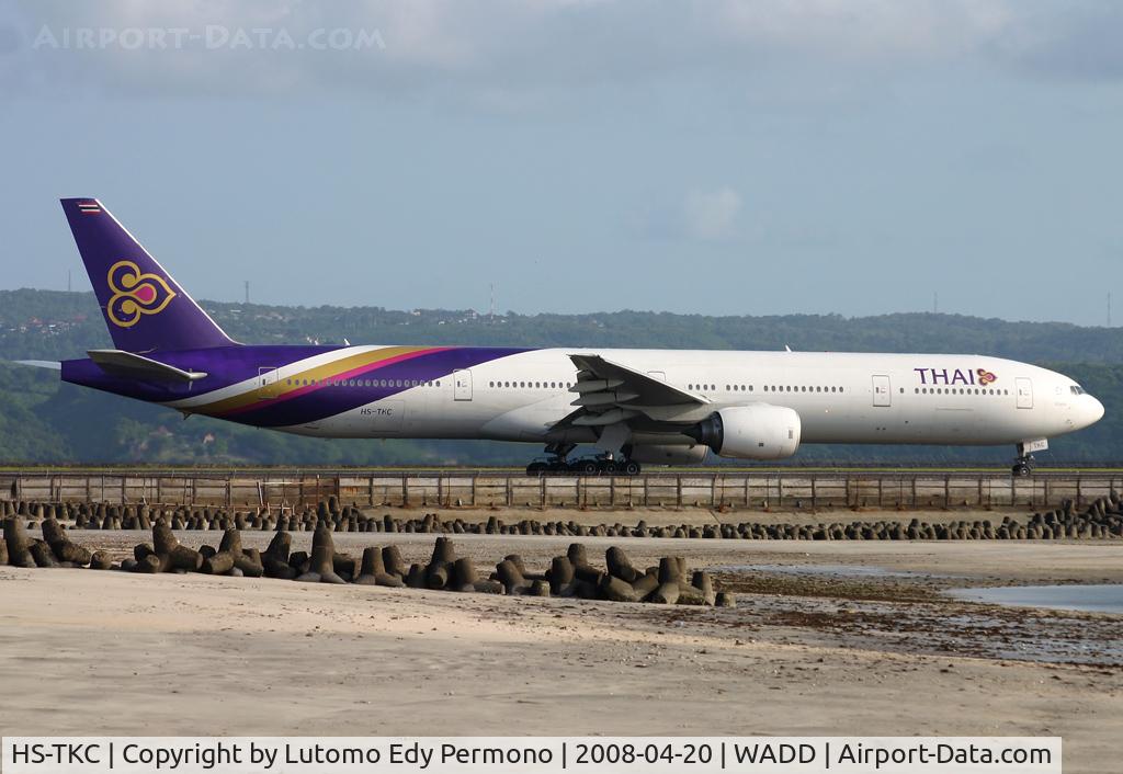 HS-TKC, 1999 Boeing 777-3D7 C/N 29211, Thai Air
