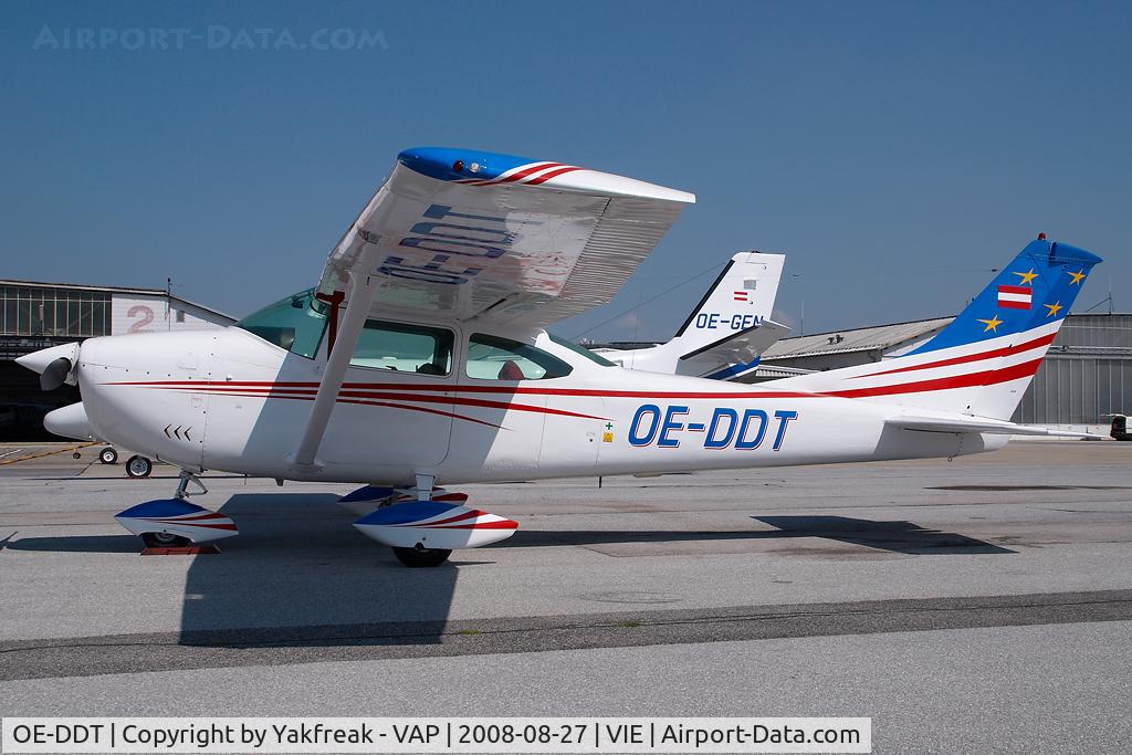 OE-DDT, Cessna 182K Skylane C/N 18257779, Cessna 182