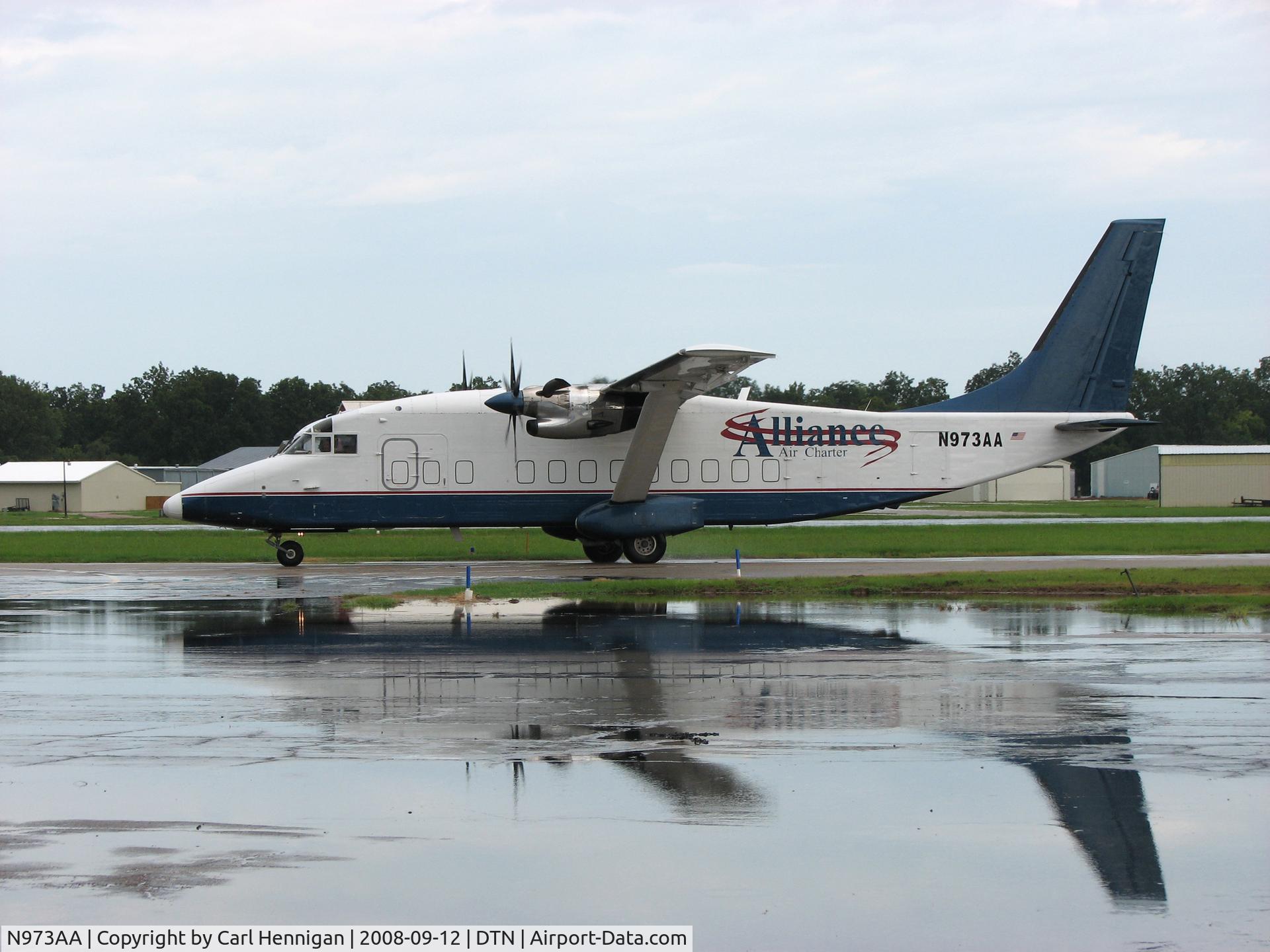 N973AA, 1988 Short SD3-60-300 C/N SH3749, Taxi to runway 14