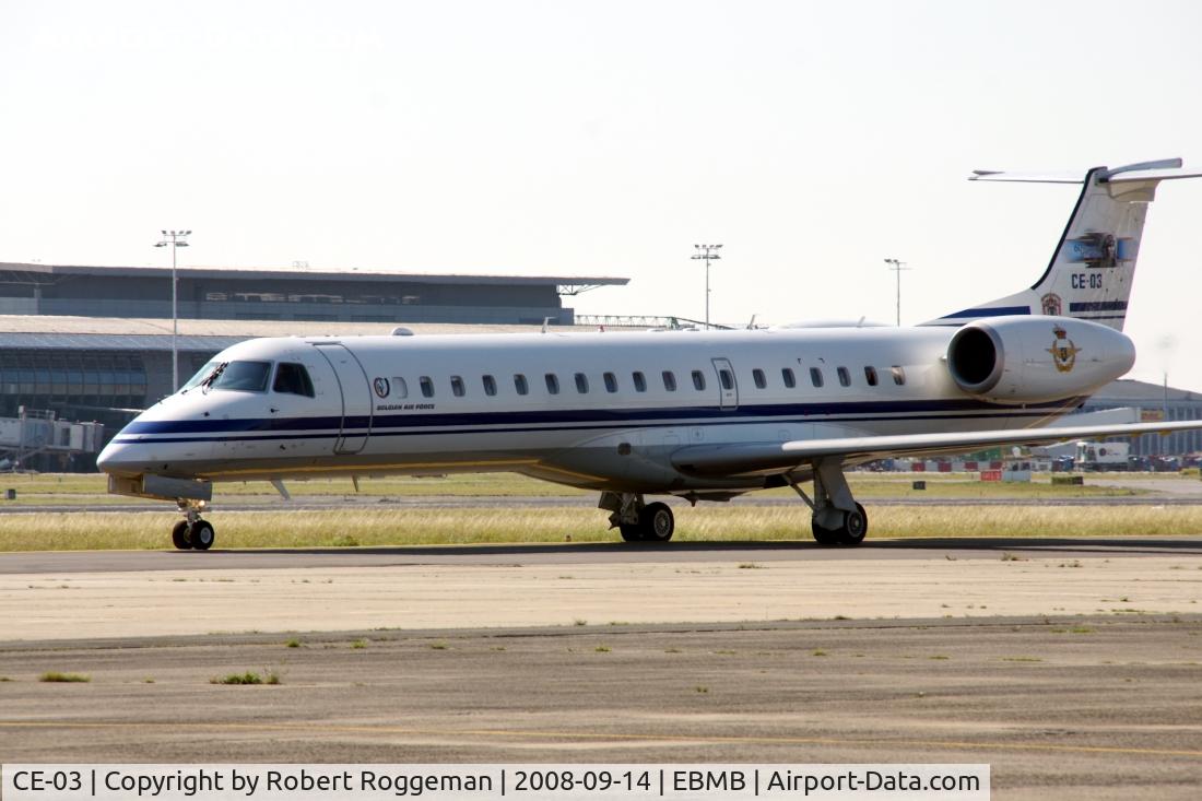 CE-03, 2001 Embraer ERJ-145LR (EMB-145LR) C/N 145526, Open door 60 Years 15 th WING.60 years on tail.Taxiing in.