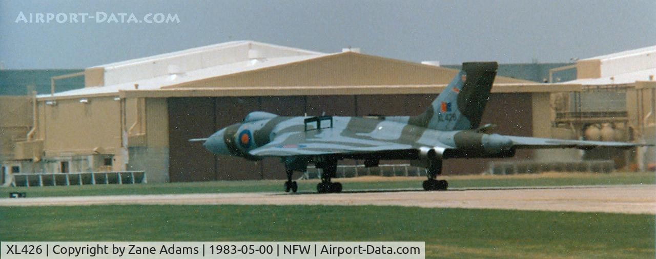 XL426, 1962 Avro Vulcan B.2 C/N Set 44, RAF Vulcan at Carswell AFB Airshow!