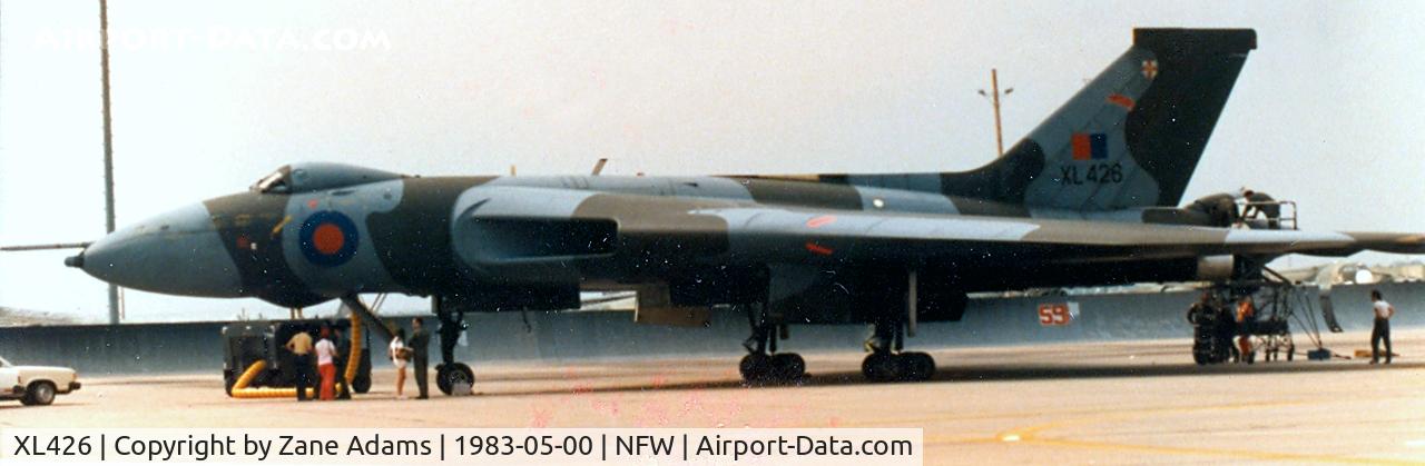 XL426, 1962 Avro Vulcan B.2 C/N Set 44, RAF Vulcan at Carswell AFB Airshow!