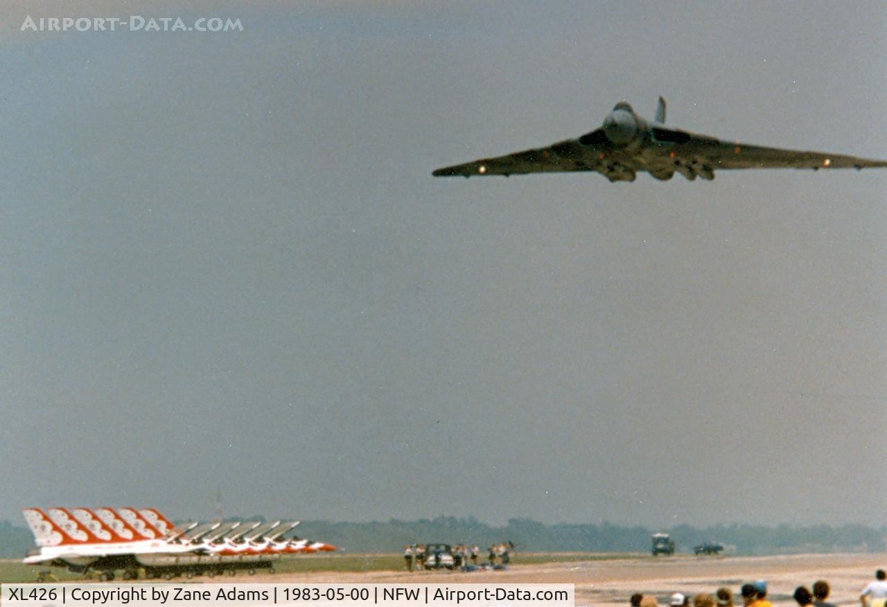 XL426, 1962 Avro Vulcan B.2 C/N Set 44, RAF Vulcan at Carswell AFB Airshow! - overflying the USAF Thunderbirds at their first F-16 airshow!