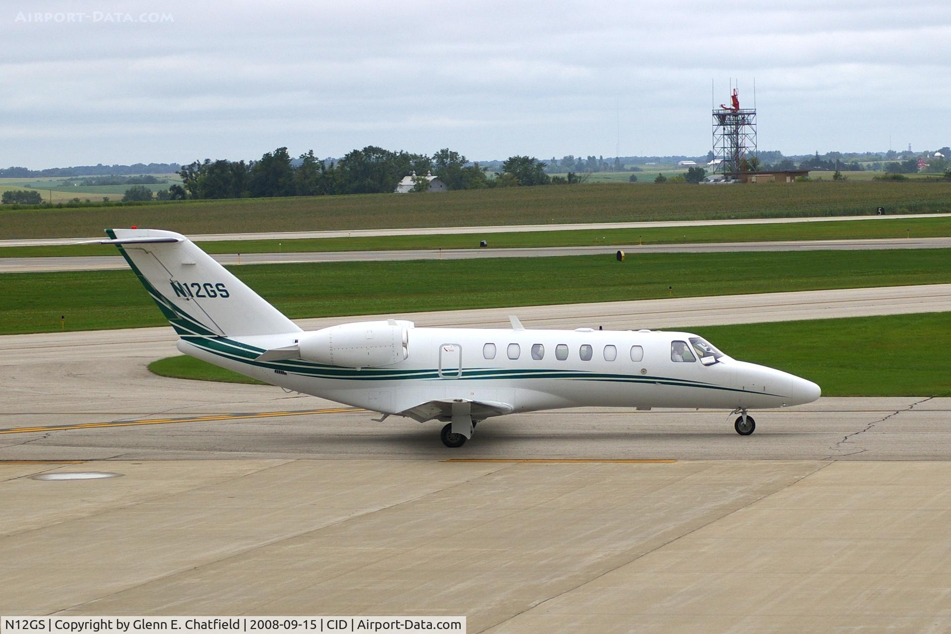 N12GS, 2006 Cessna 525B CitationJet CJ3 C/N 525B0122, Taxiing on Alpha to the ramp.  Looking through my dirty window.