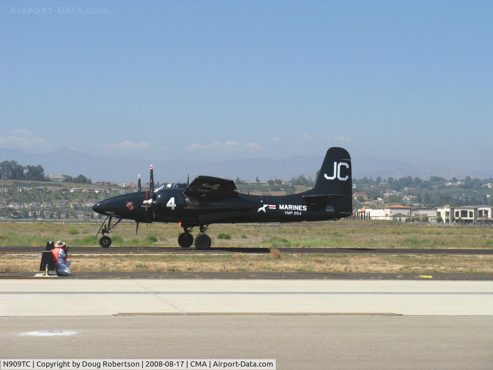 N909TC, 1945 Grumman F7F-3P Tigercat C/N 80425, 1945 Grumman F7F-3P TIGERCAT, two P&W R-2800s 2,100 Hp each, rare warbird, Semper Fi, taxi