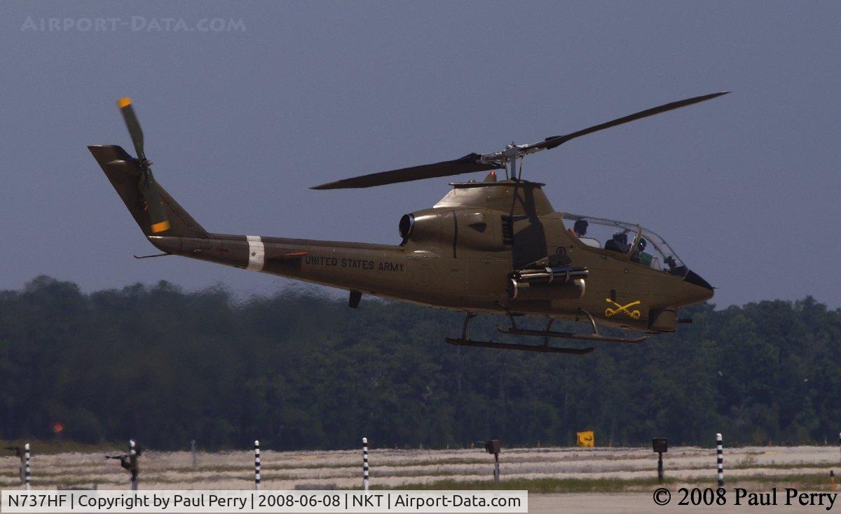 N737HF, 1967 Bell AH-1G Cobra C/N 20401, Taxiing out from the ramp
