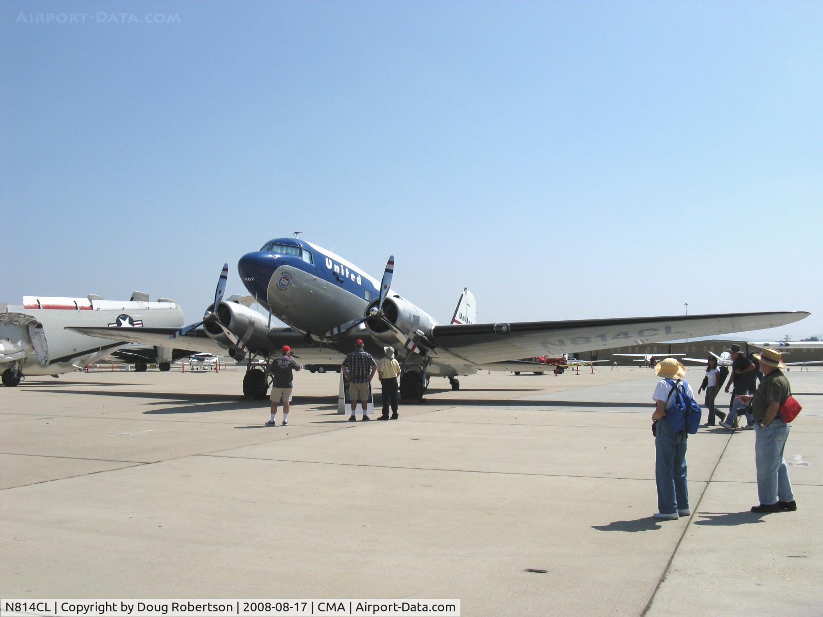 N814CL, 1945 Douglas DC-3C (C-47B-50-DK) C/N 34370, Clay Lacy's 1945 Douglas DC-3C 'Mainliner O'Conner' in livery of United Airlines, two P&W R-1830s 1,200 Hp each