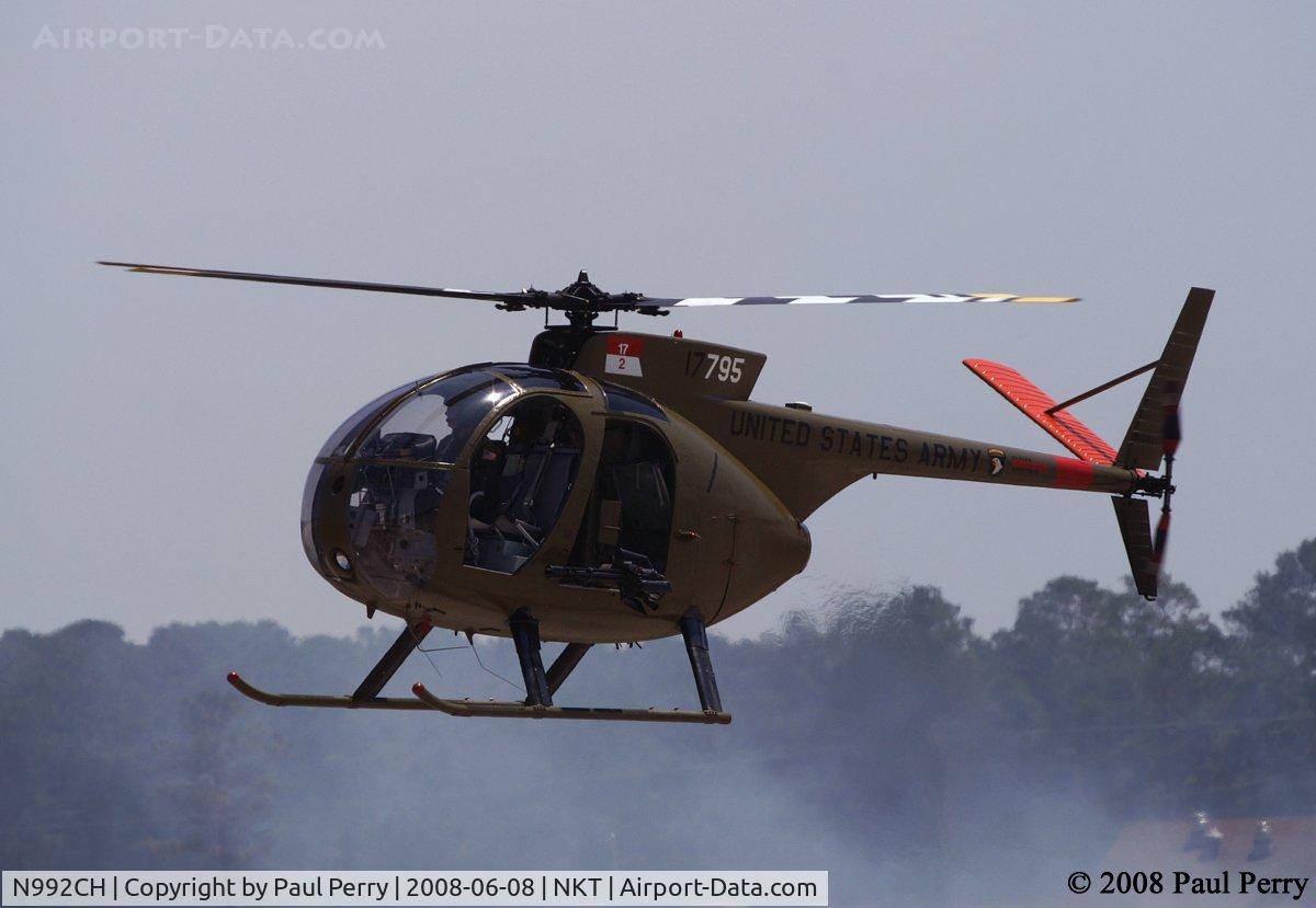 N992CH, 1967 Hughes OH-6A Cayuse C/N 380346, Taxiing in, showing off her minigun