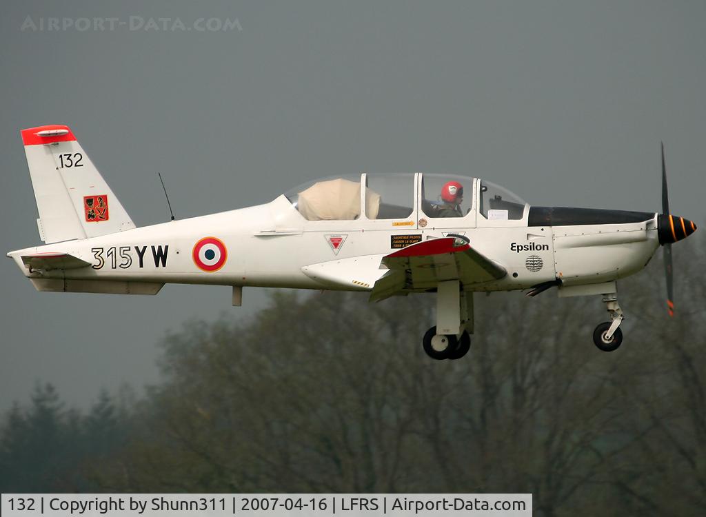 132, Socata TB-30 Epsilon C/N 132, Go around over the runway...