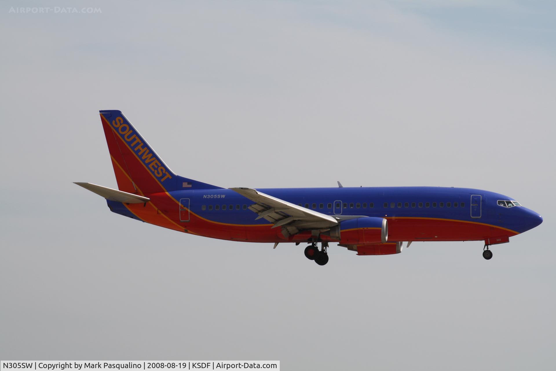 N305SW, 1985 Boeing 737-3H4 C/N 22945, Boeing 737-300