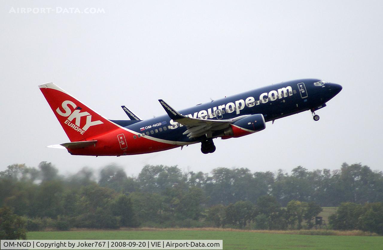 OM-NGD, 2006 Boeing 737-76N C/N 32674/1952, SkyEurope Airlines Boeing 737-76N(WL)