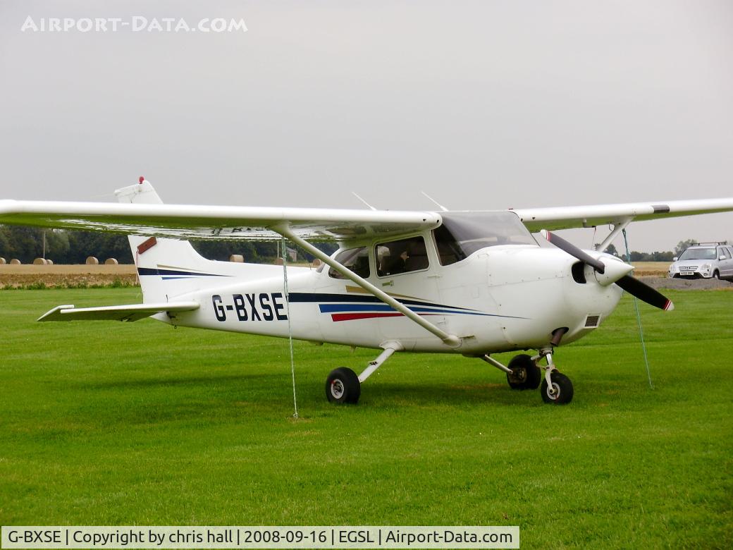 G-BXSE, 1998 Cessna 172R Skyhawk C/N 17280352, MK AERO SUPPORT LTD, Previous ID: N9321F