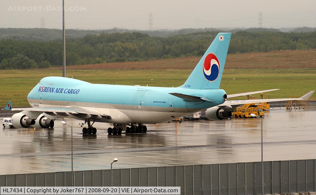 HL7434, 2002 Boeing 747-4B5F/SCD C/N 32809, Korean Air Cargo Boeing 747-4B5F(SCD)