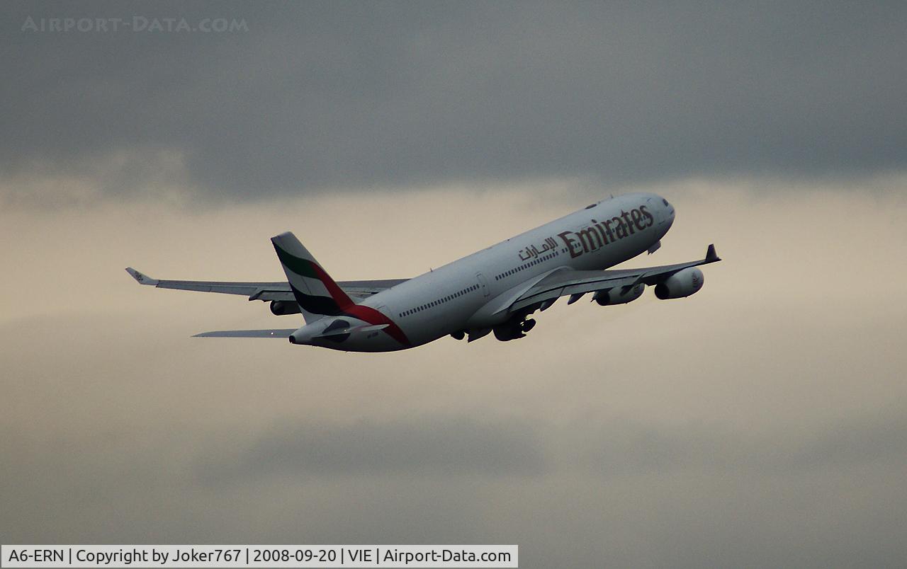 A6-ERN, 1997 Airbus A340-313 C/N 166, Emirates Airbus A340-313X