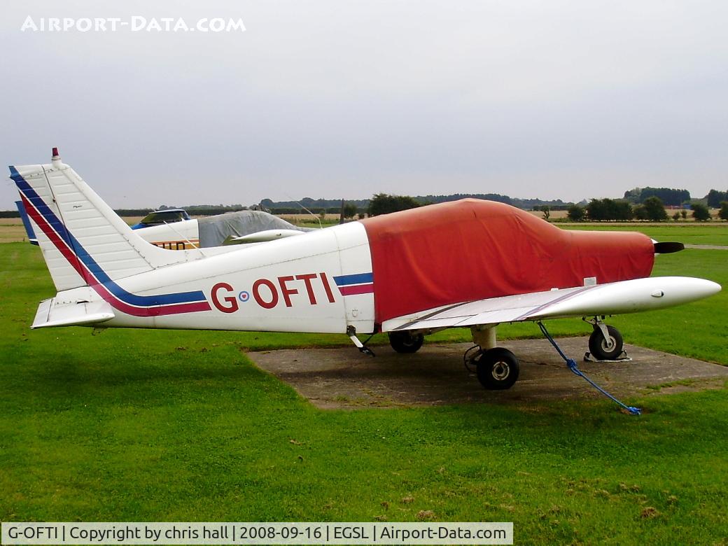 G-OFTI, 1972 Piper PA-28-140 Cherokee C/N 28-7325201, private