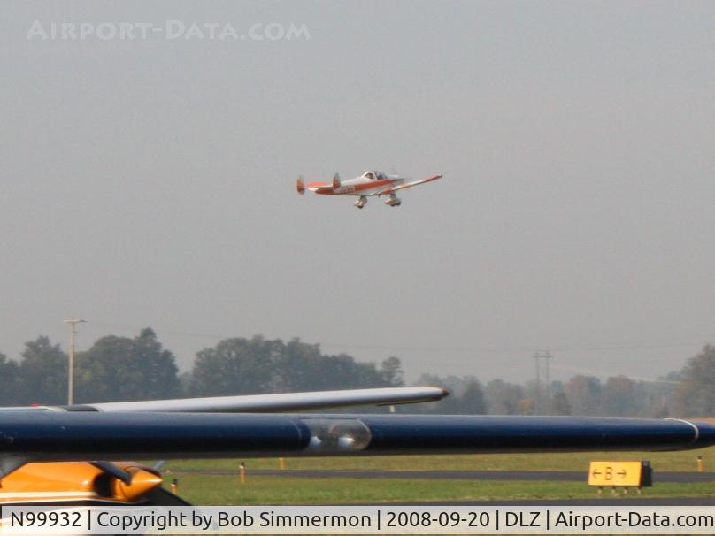 N99932, 1946 Erco 415C Ercoupe C/N 2555, Departing RWY 28 at Delaware, Ohio