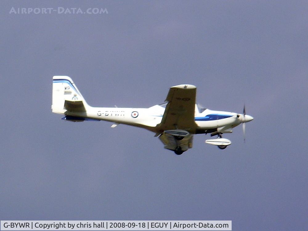 G-BYWR, 2000 Grob G-115E Tutor T1 C/N 82152/E, on approach at RAF Wyton
