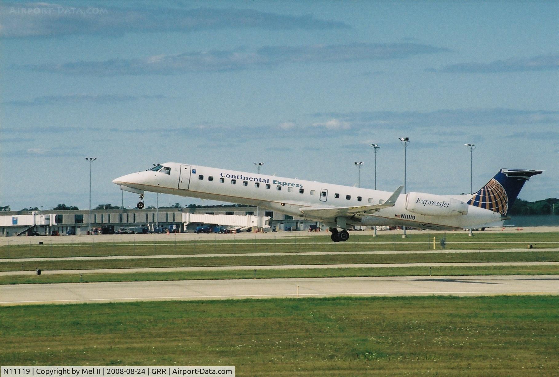 N11119, 2002 Embraer ERJ-145XR (EMB-145XR) C/N 145677, BTA2105 - GRR-CLE - Departing RWY 26L