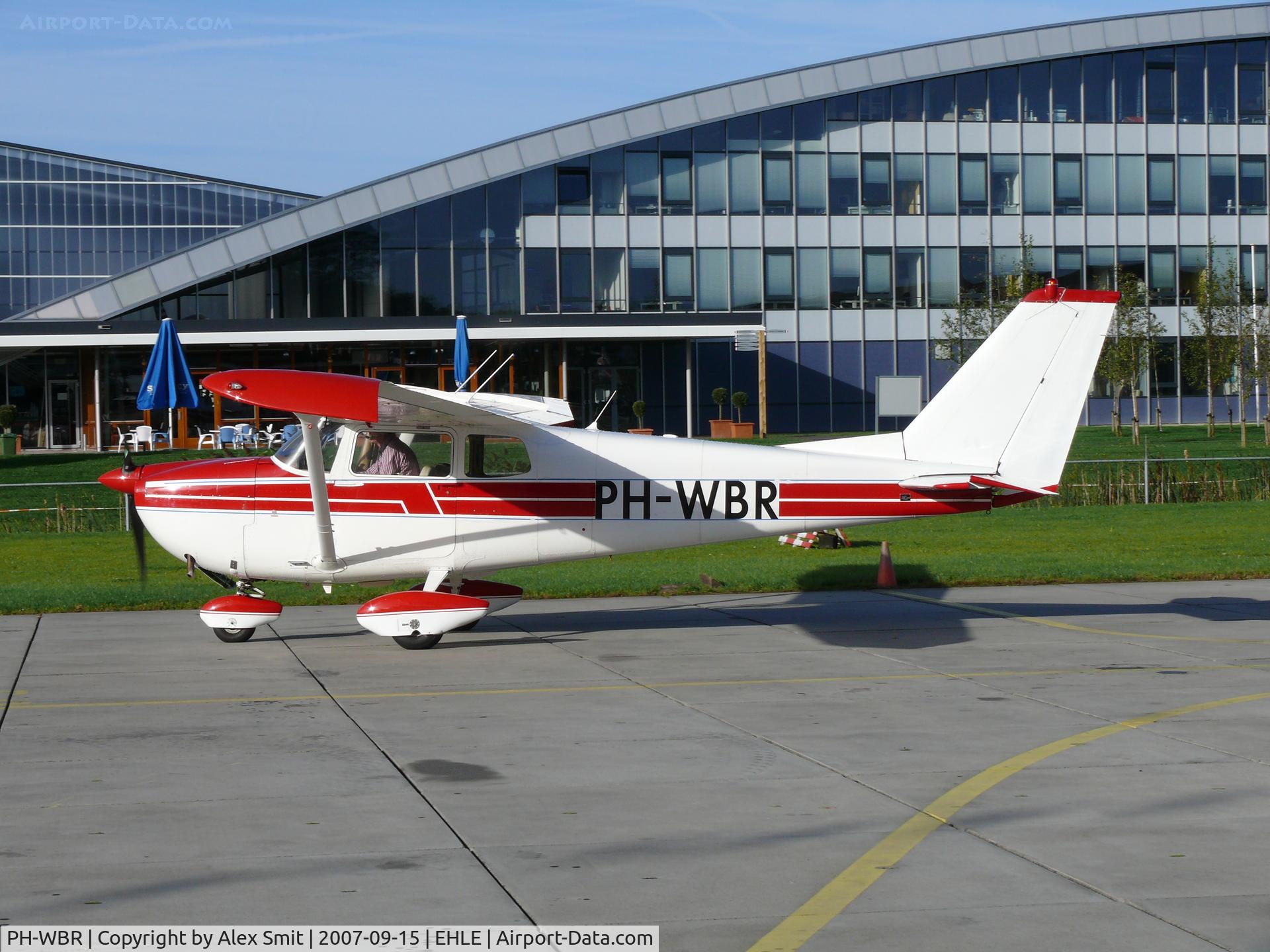 PH-WBR, Cessna 175C Skylark C/N 17557033, Arriving on the Aviodrome Museum Apron