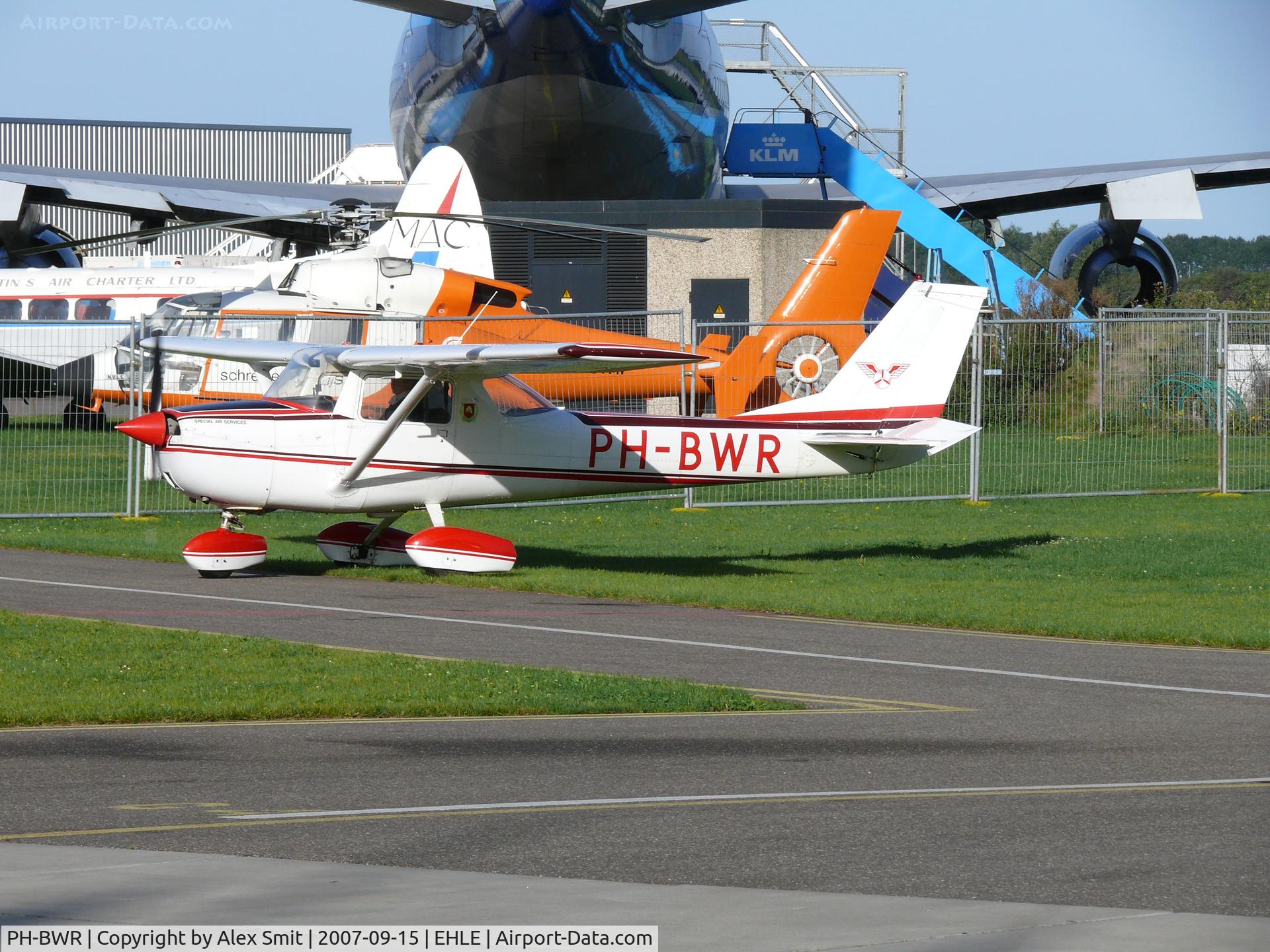 PH-BWR, 1968 Reims F150H C/N 0365, Arriving at the Aviodrome museum apron