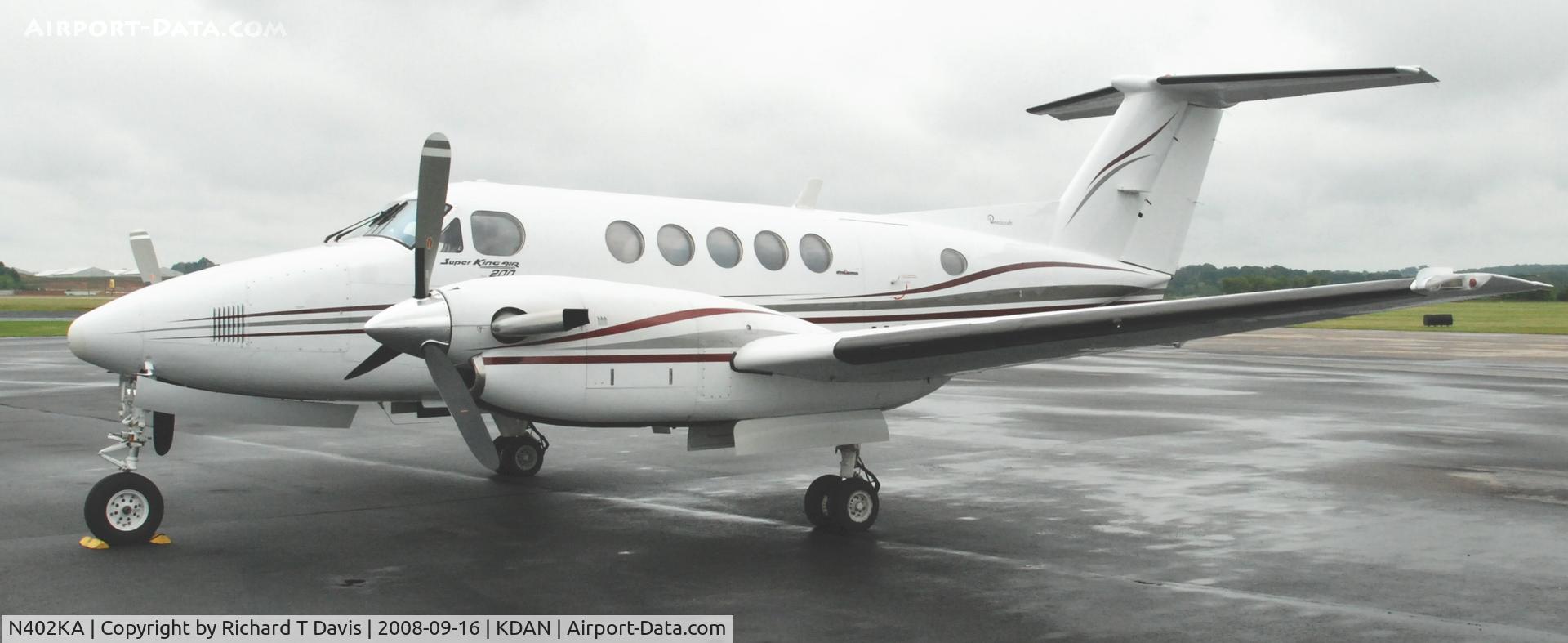 N402KA, 1977 Beech 200 C/N BB-296, 1977 Beech 200 in Danville Va...