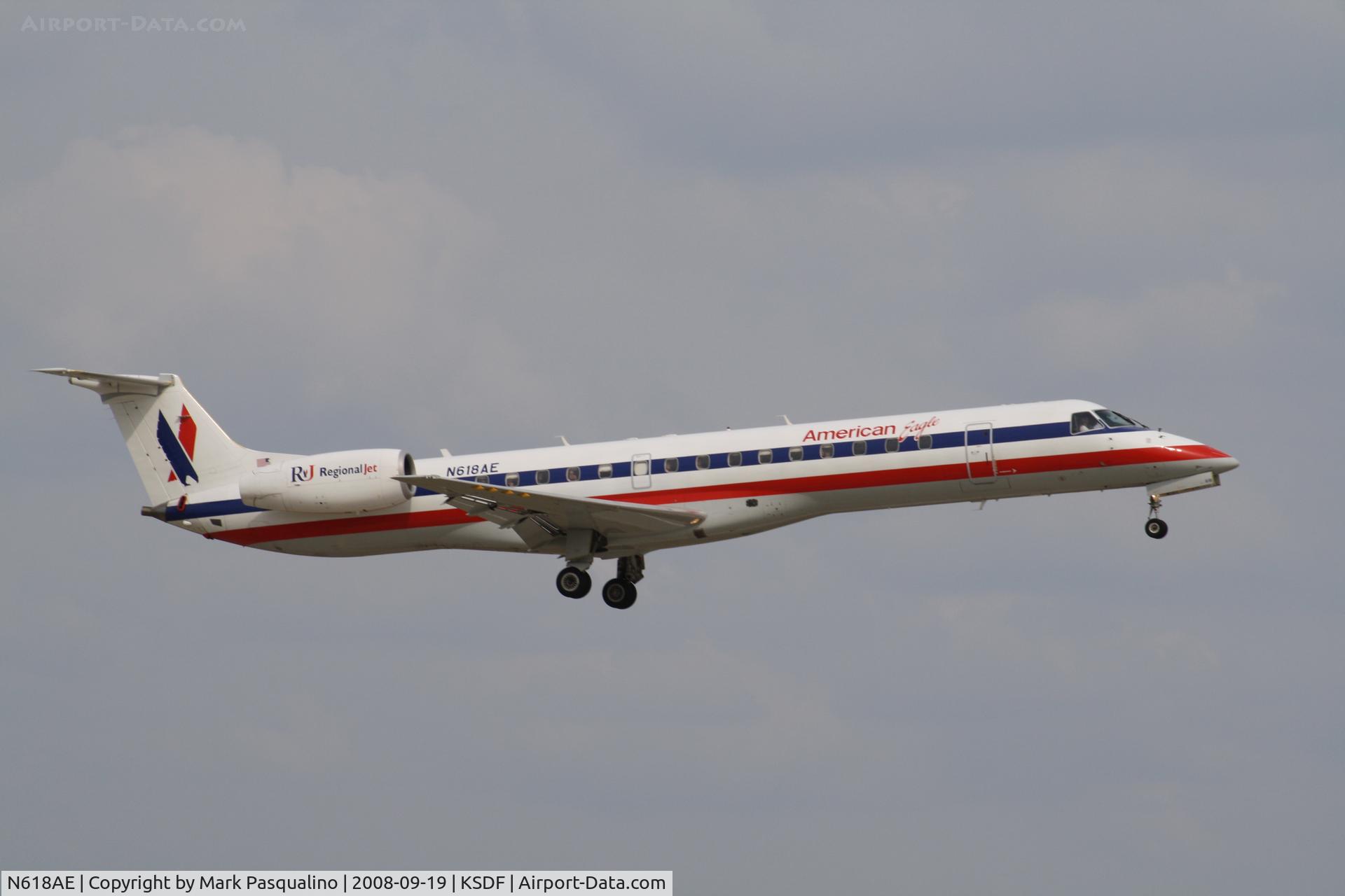N618AE, 1998 Embraer ERJ-145LR (EMB-145LR) C/N 145097, EMB-145LR