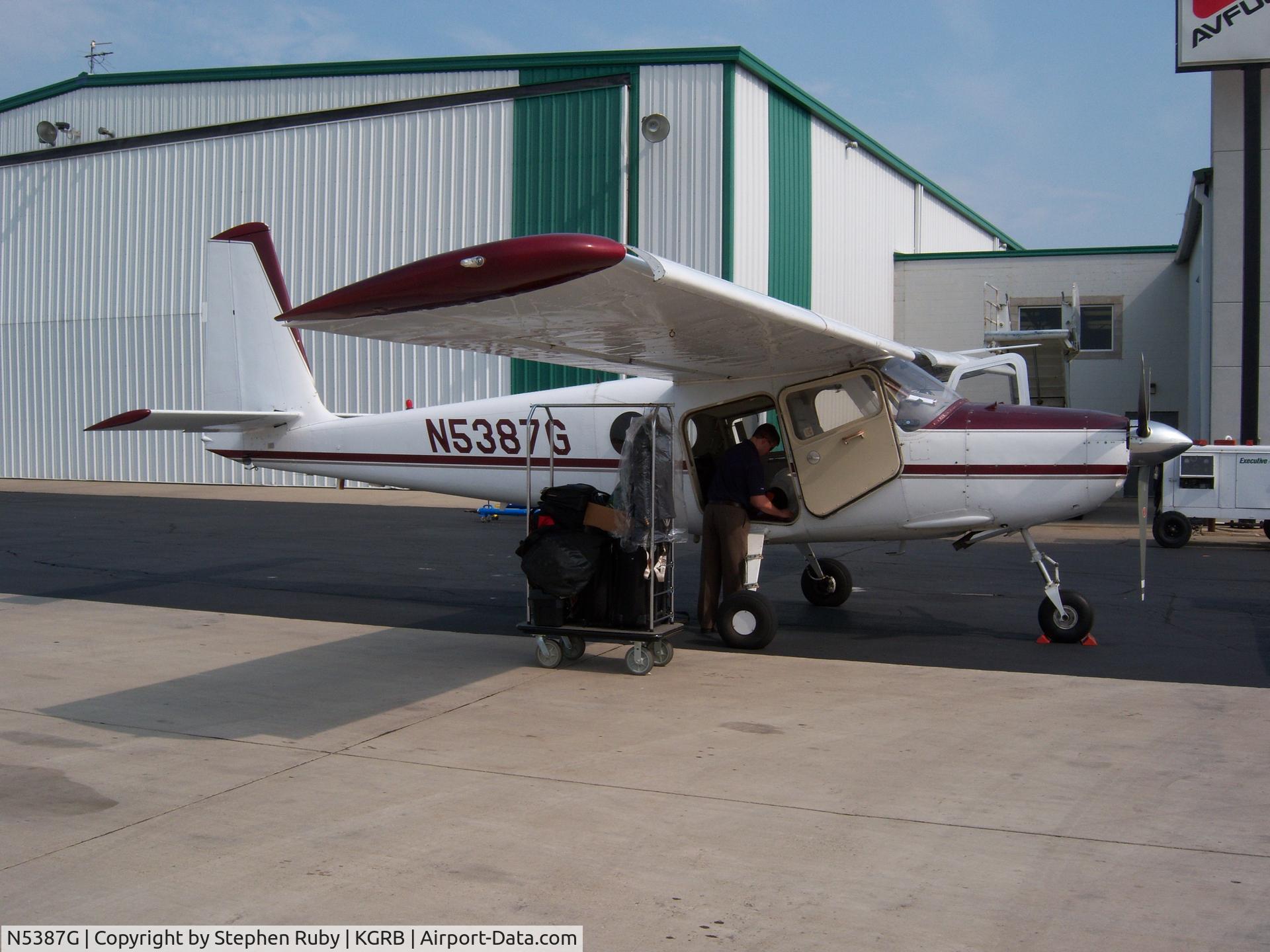 N5387G, 1967 Helio HT-295/U10D Super Courier C/N 1257 (66-14355), Helio tri-gear at Green Bay, Wisconsin