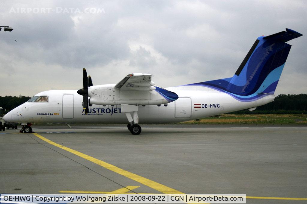 OE-HWG, 1991 De Havilland Canada DHC-8-102 Dash 8 C/N 289, visitor