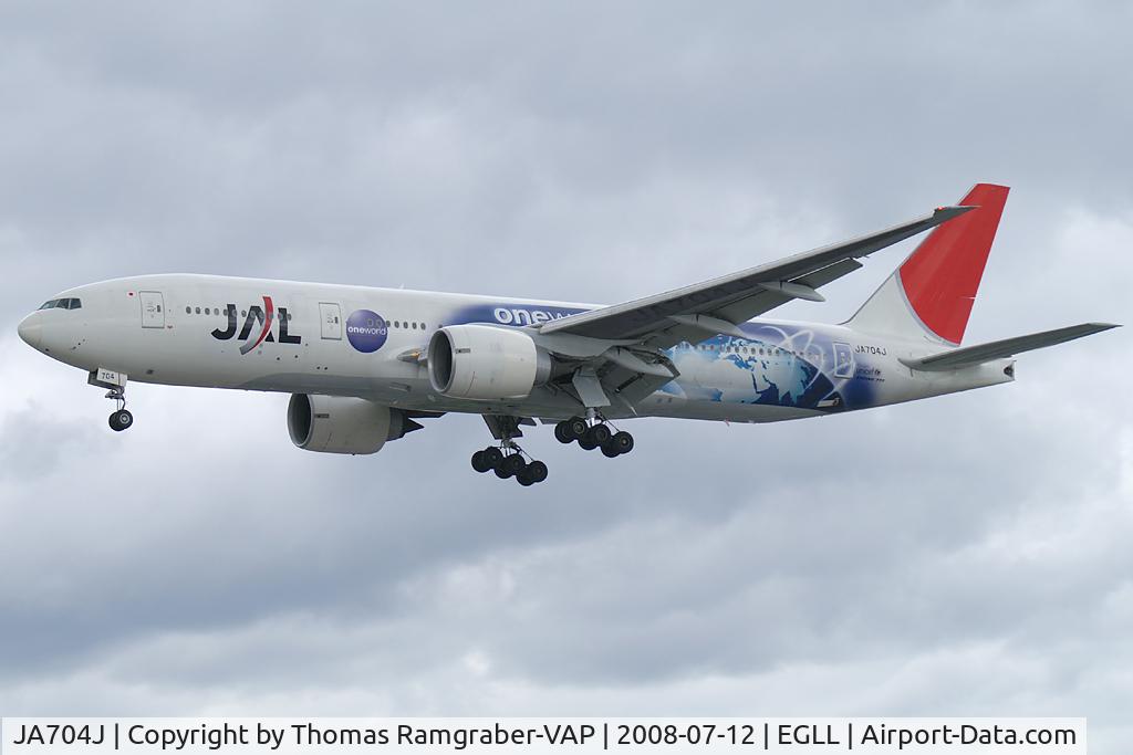 JA704J, 2003 Boeing 777-246/ER C/N 32892, Japan Airlines - JAL Boeing 777-200