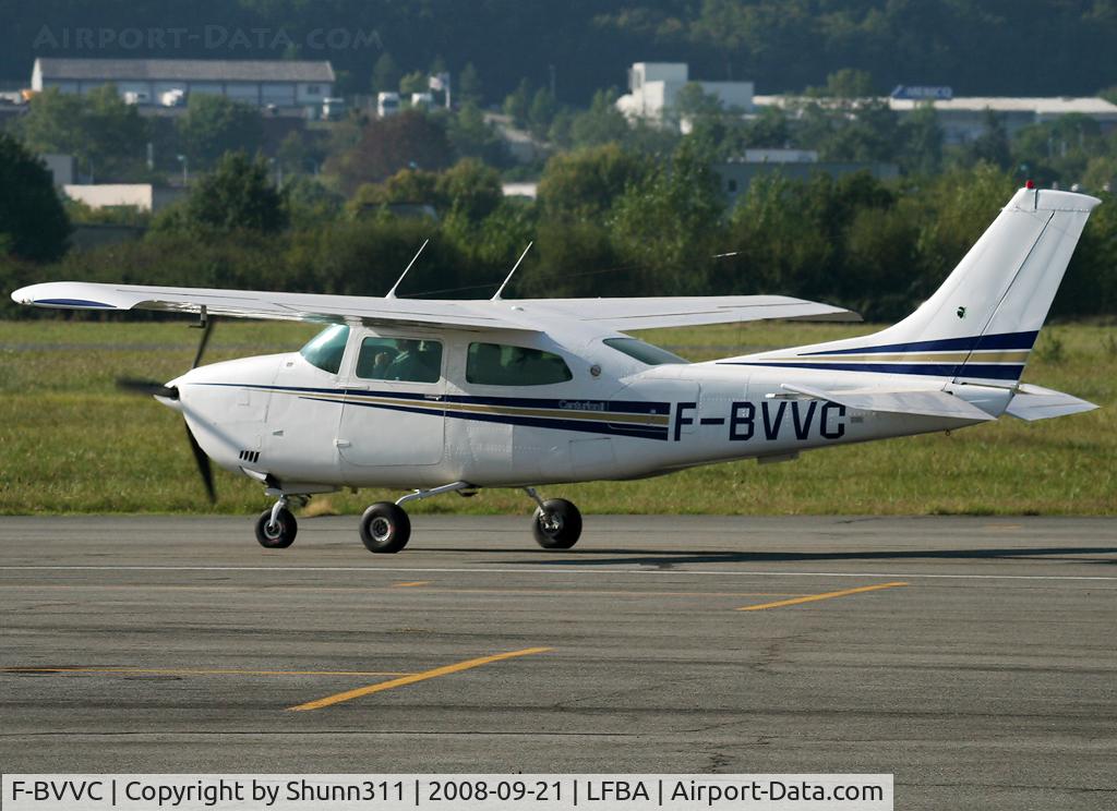 F-BVVC, Cessna 210L Centurion C/N 210-61114, Deprting for his home base
