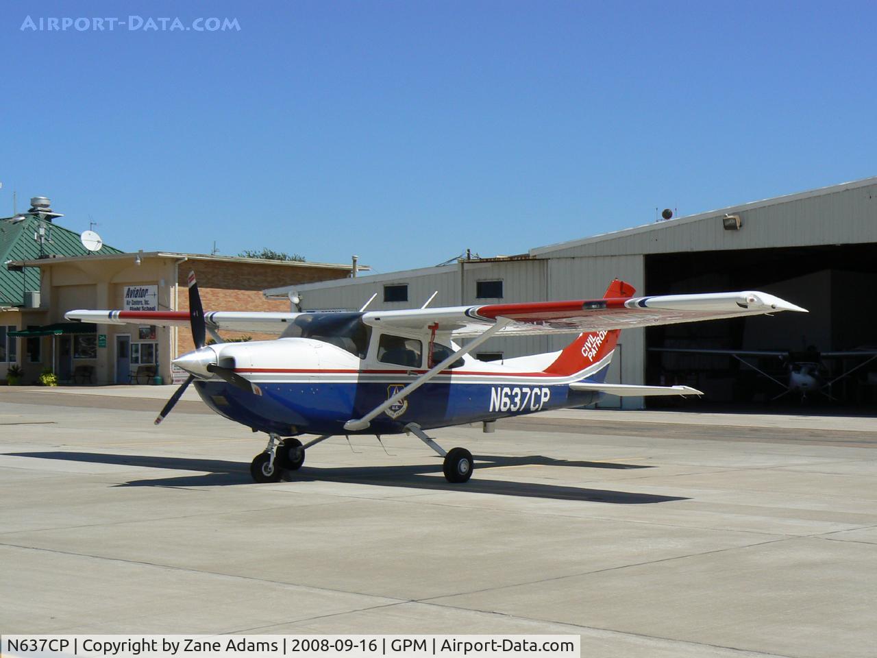 N637CP, 2005 Cessna 182T Skylane C/N 18281532, At Grand Prairie Municipal
