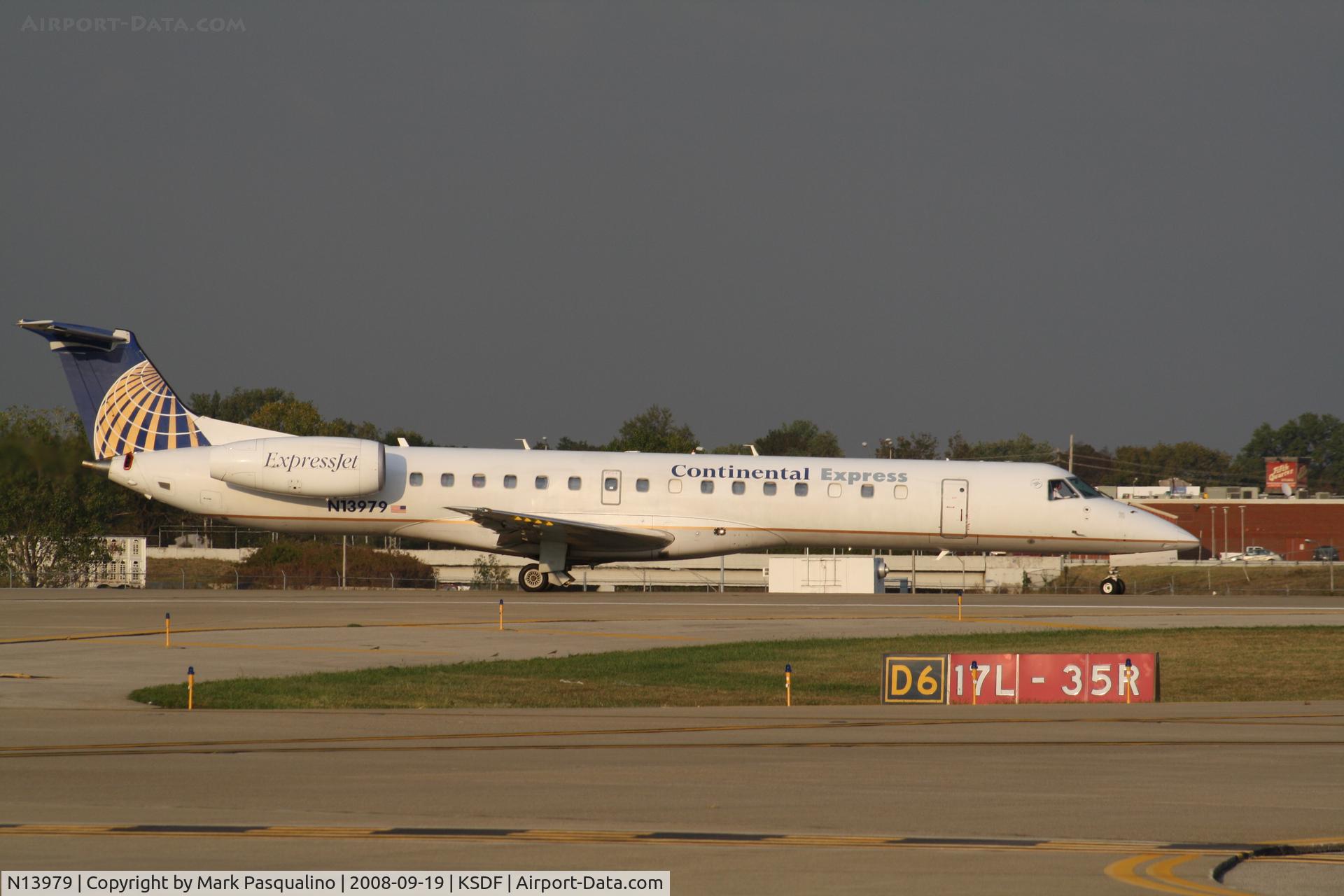 N13979, 1999 Embraer ERJ-145LR (EMB-145LR) C/N 145181, EMB-145LR