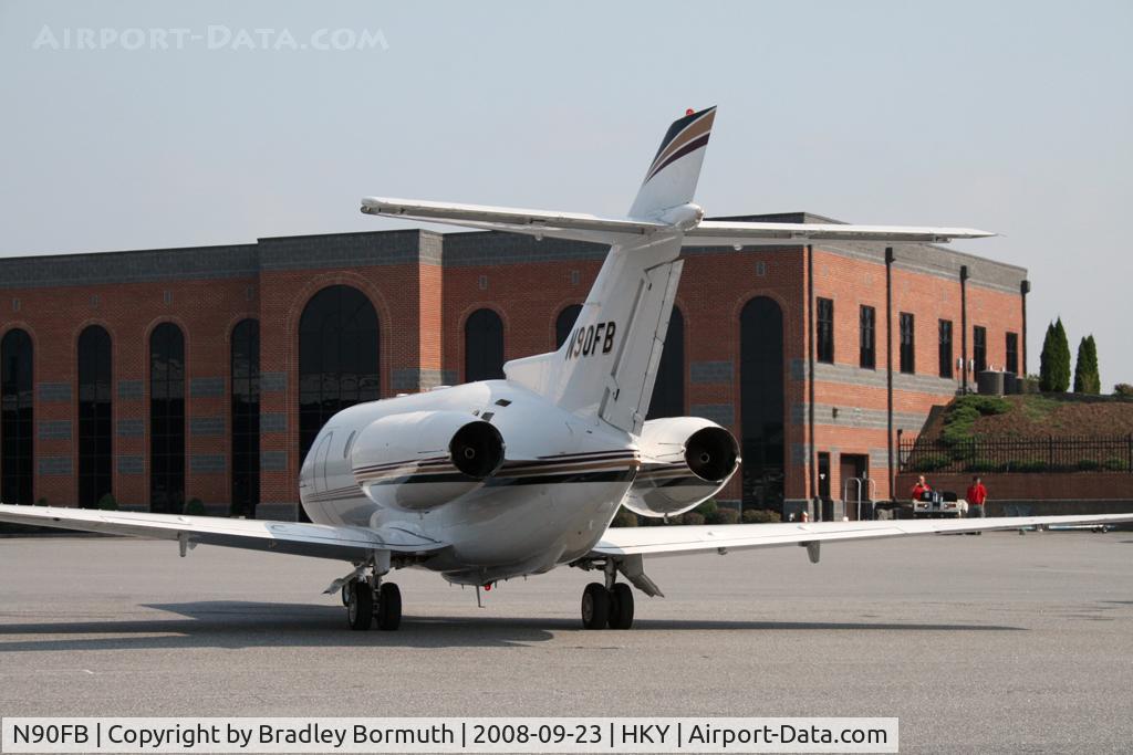 N90FB, 2003 Raytheon Hawker 800XP C/N 258613, A great day to take pictures.