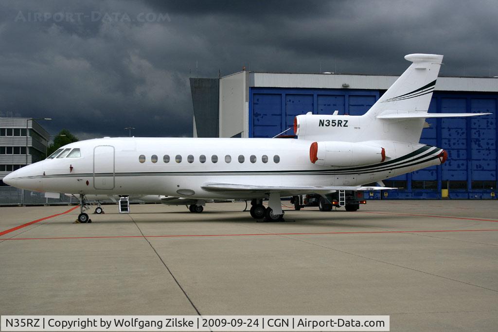 N35RZ, 1994 Dassault Falcon 900B C/N 137, visitor