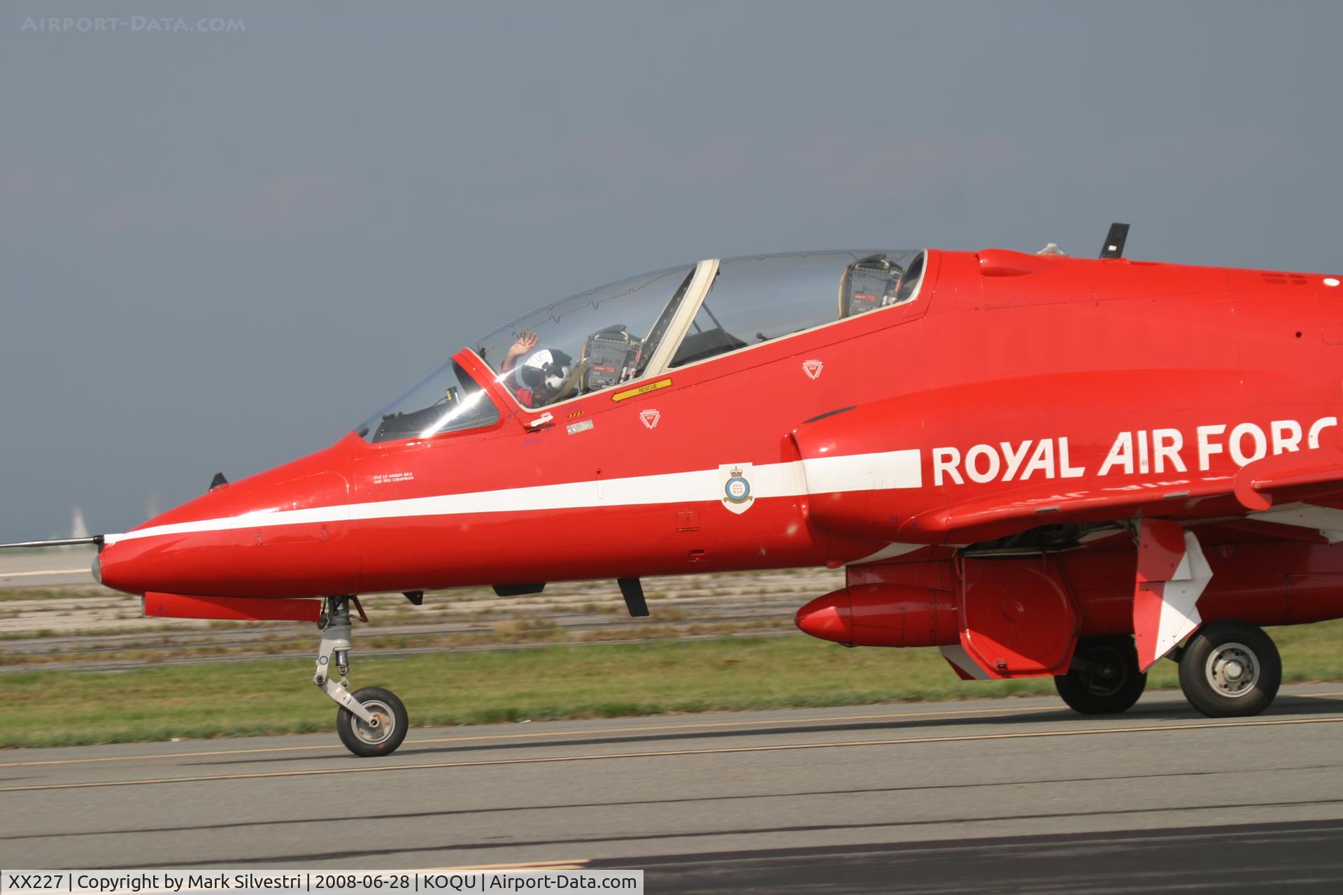 XX227, 1978 Hawker Siddeley Hawk T.1A C/N 063/312063, Quonset Point, RI 2008