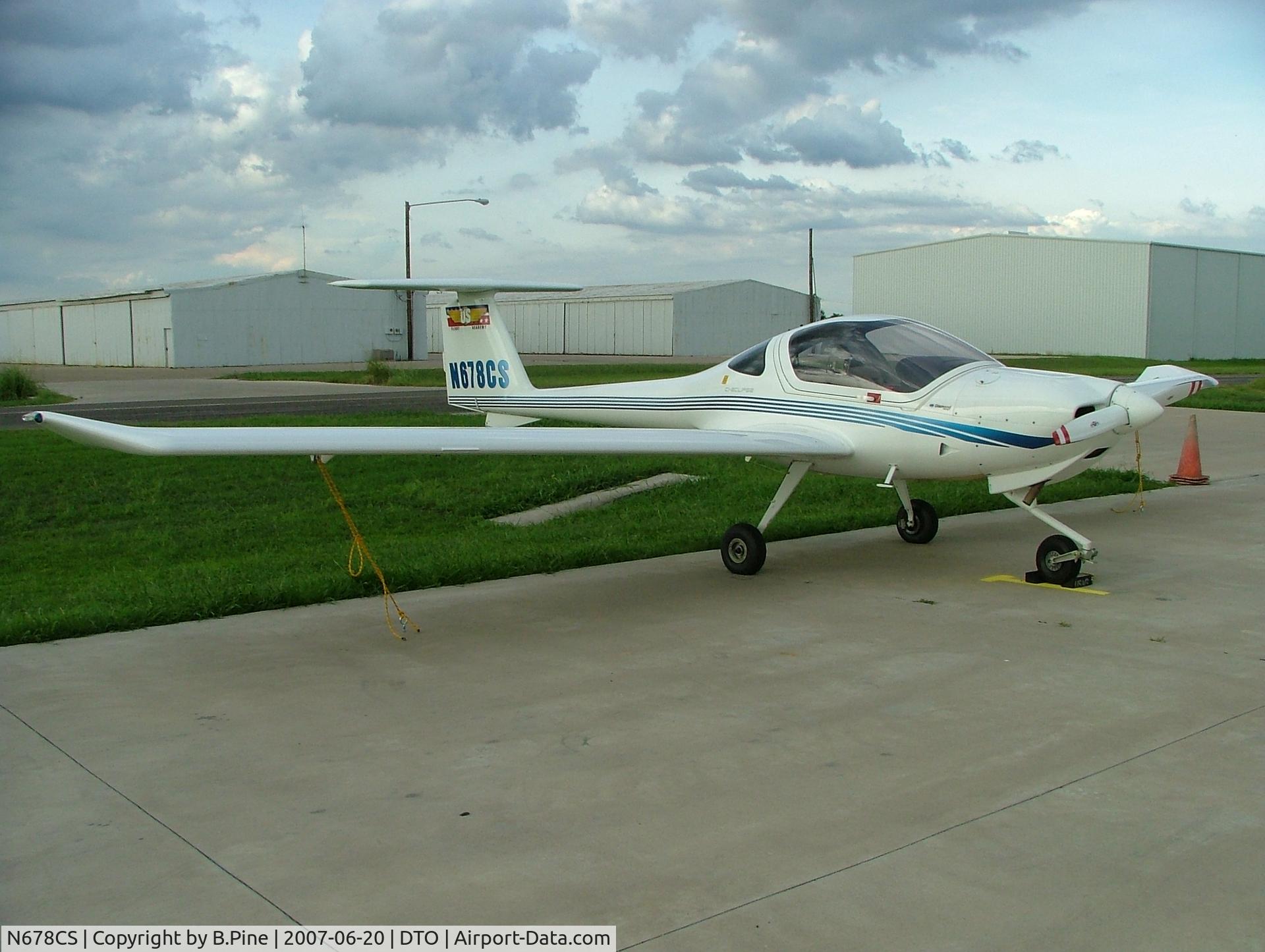 N678CS, 2003 Diamond DA-20C-1 Eclipse C/N C0239, Outside view.