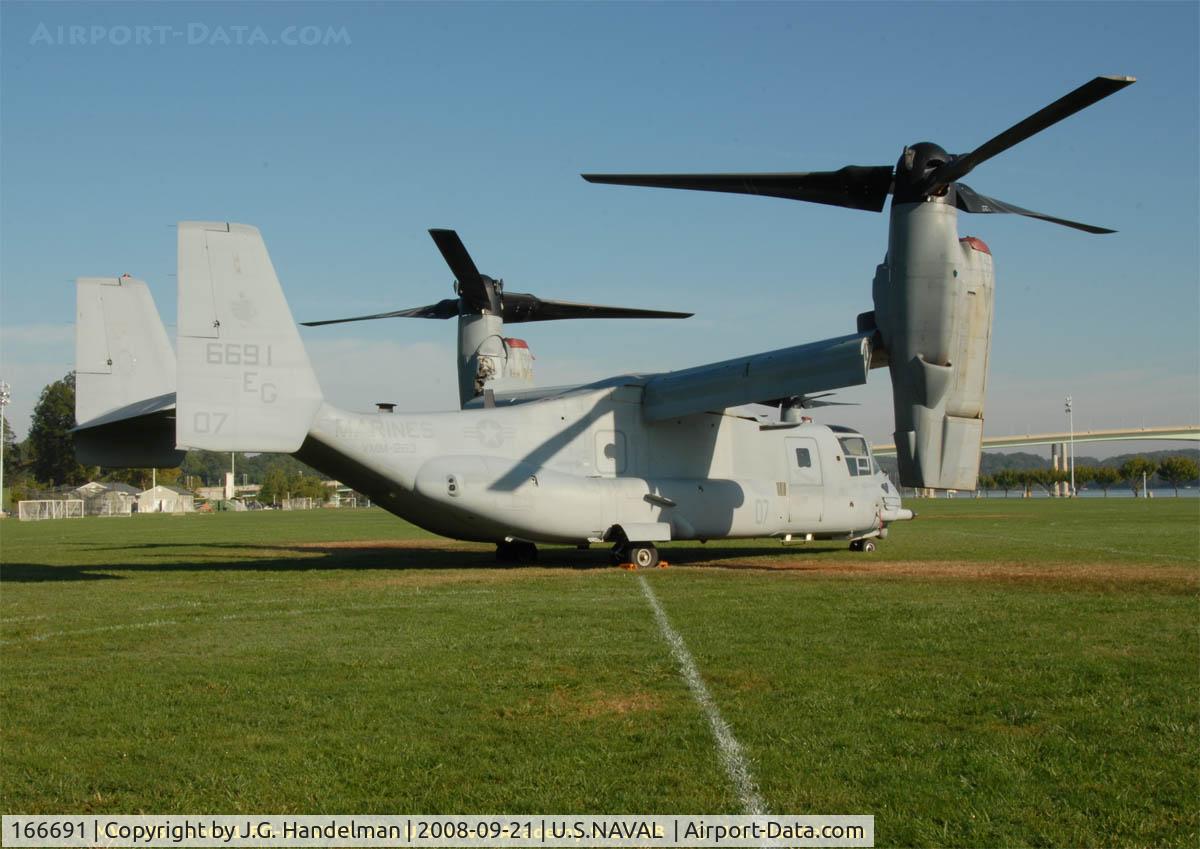 166691, Bell-Boeing MV-22B Osprey C/N D0085, on ground at USNA