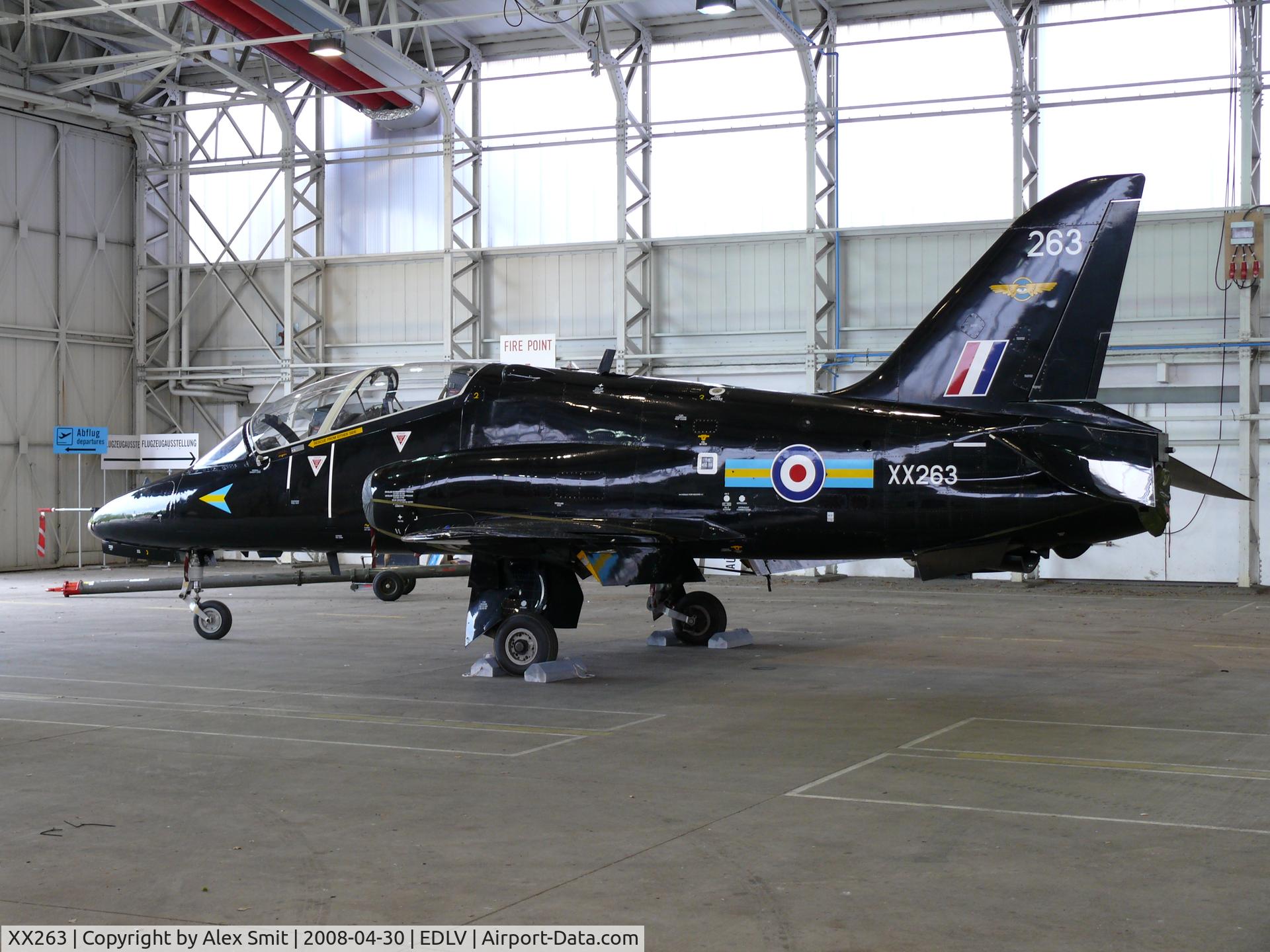 XX263, 1978 Hawker Siddeley Hawk T.1A C/N 099/312099, Hangared and waiting to be towed to the static