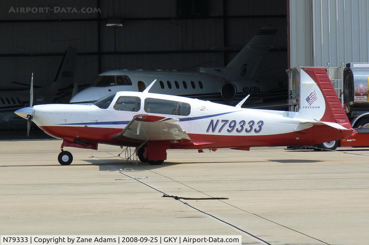 N79333, 2005 Mooney M20R Ovation C/N 29-0379, At Arlington Municipal