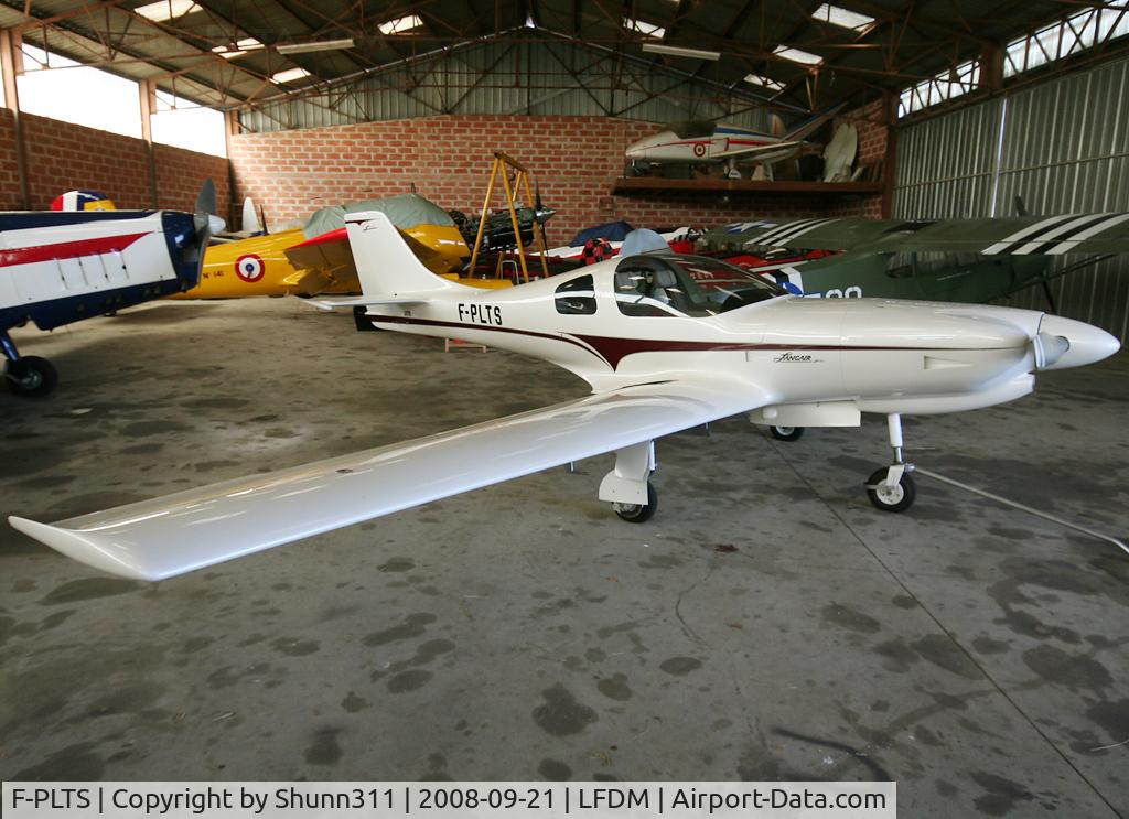 F-PLTS, Lancair 320 C/N Not found F-PLTS, Hangared...