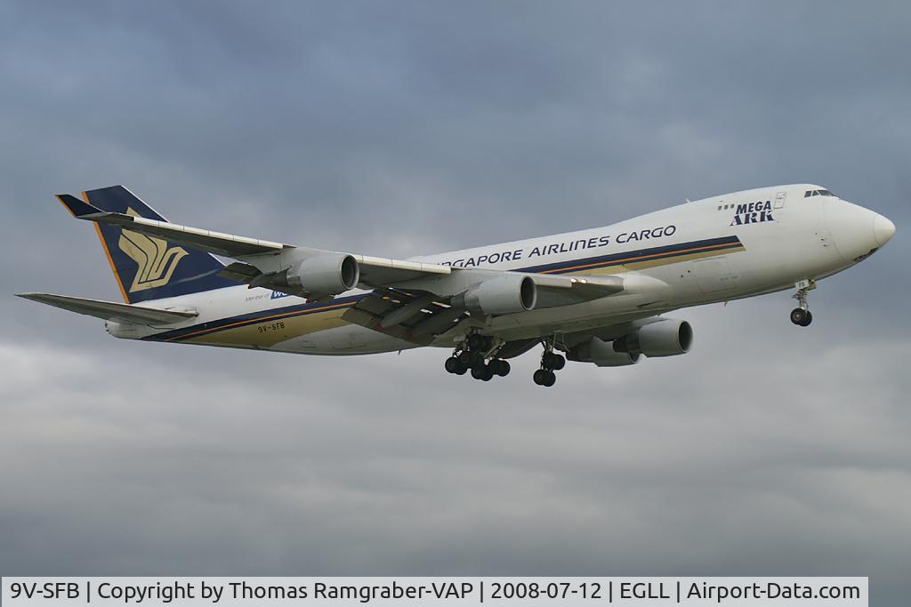 9V-SFB, 1994 Boeing 747-412F/SCD C/N 26561, Singapore Airlines Boeing 747-400