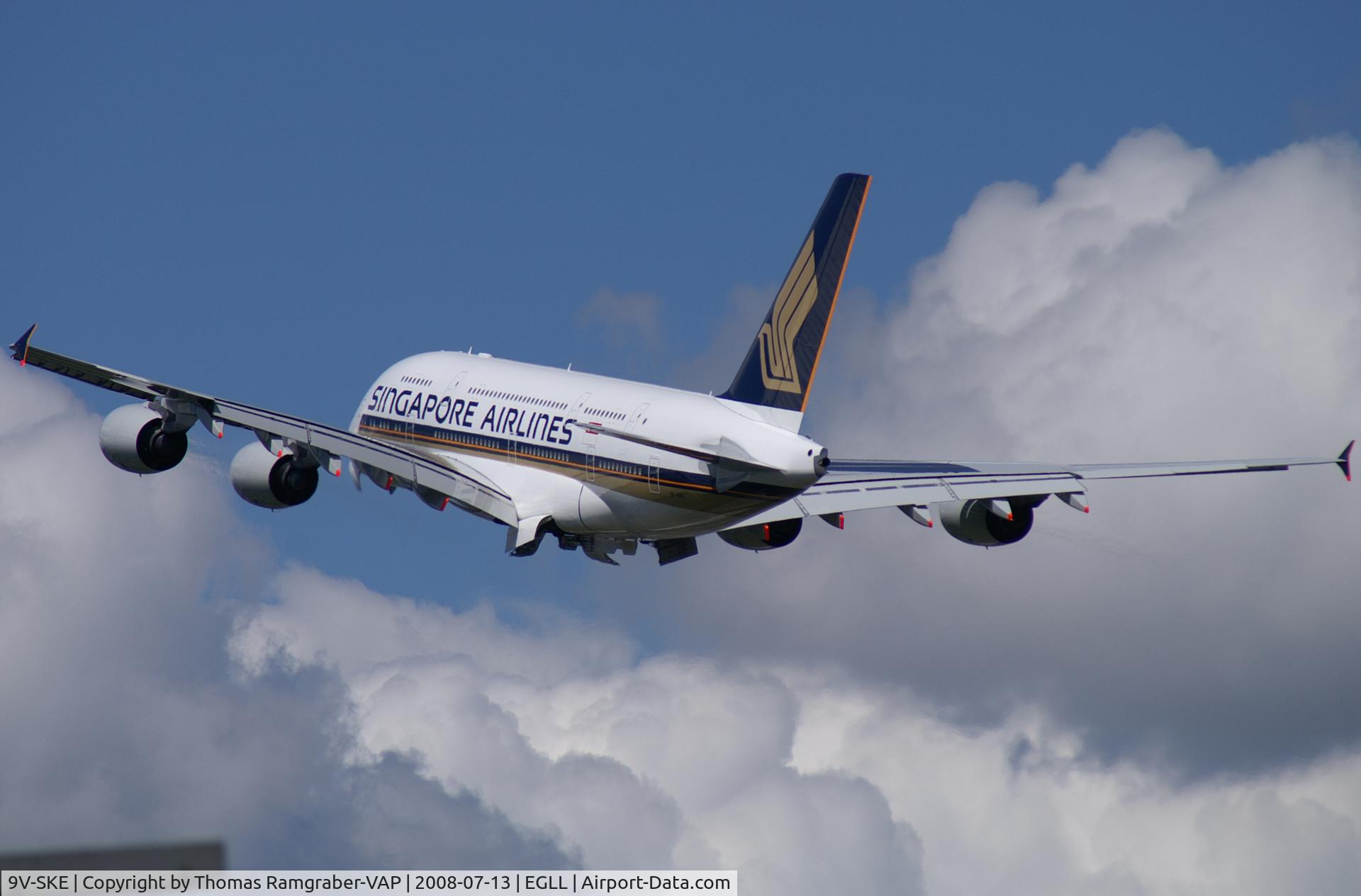 9V-SKE, 2007 Airbus A380-841 C/N 010, Singapore Airlines Airbus A380