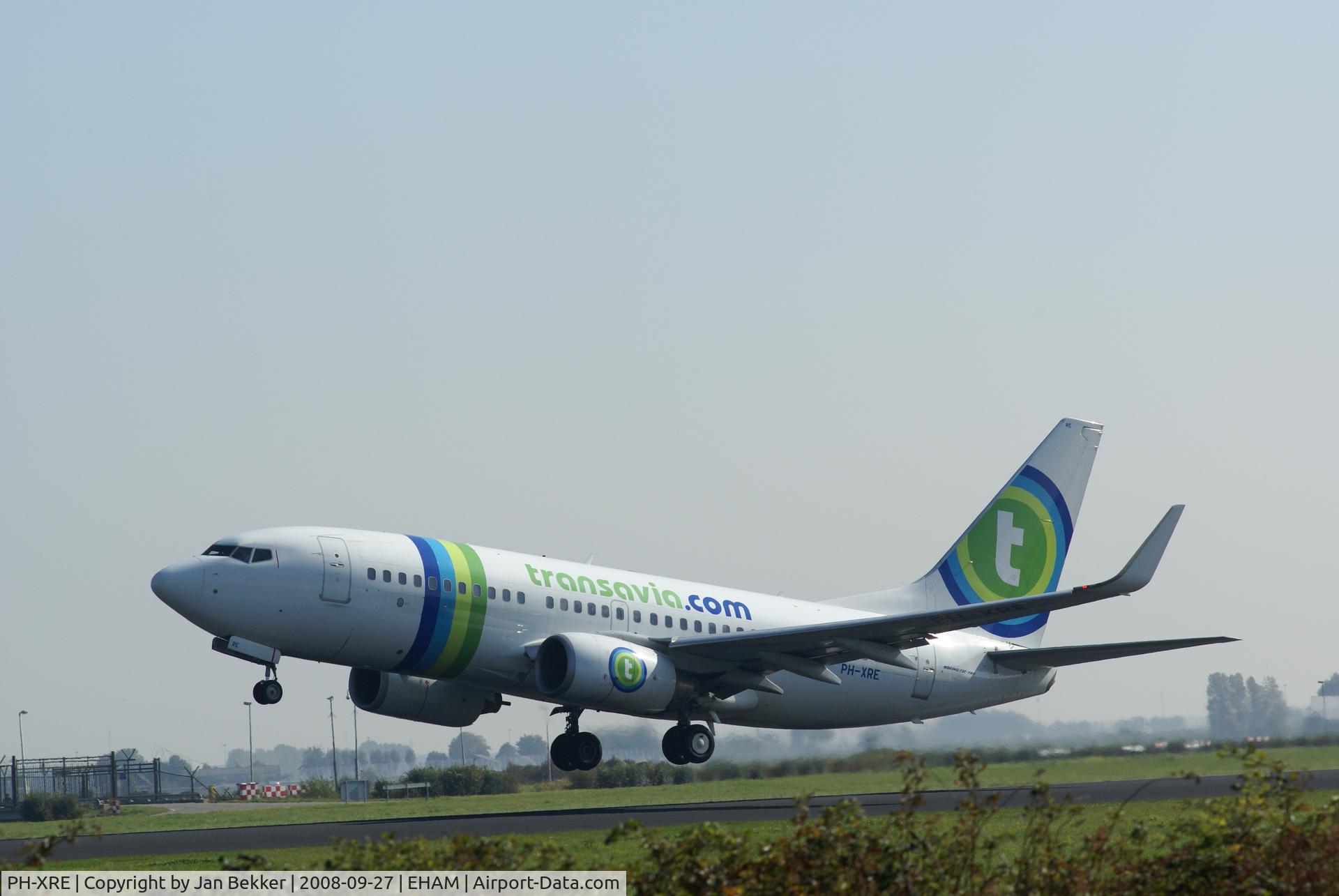 PH-XRE, 2004 Boeing 737-7K2 C/N 30668, Just airborne