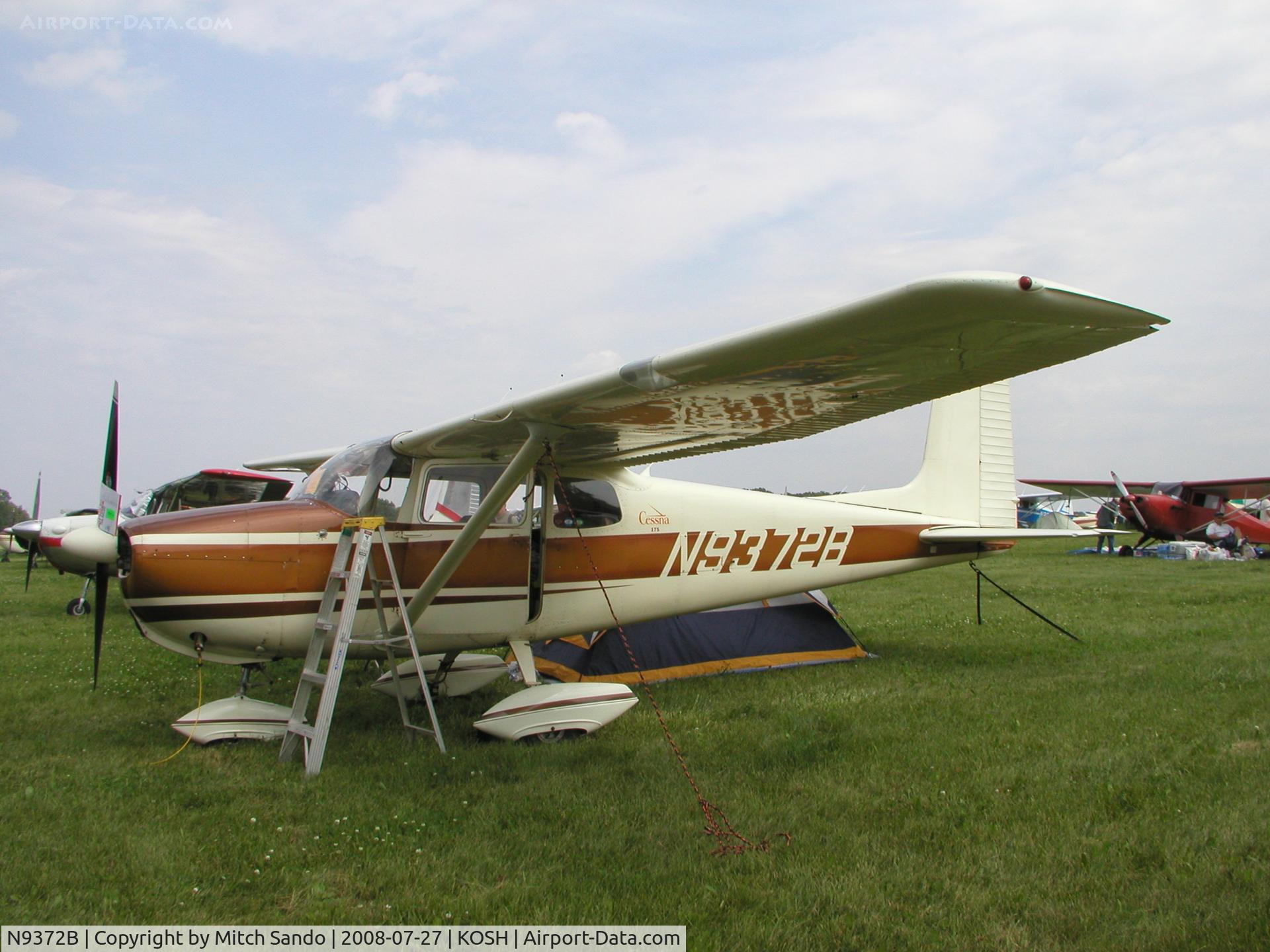 N9372B, 1958 Cessna 175 Skylark C/N 55172, EAA AirVenture 2008.