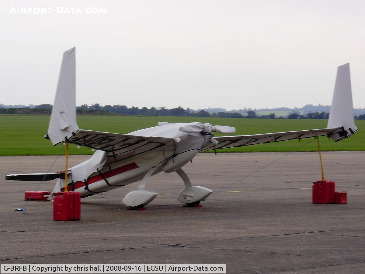 G-BRFB, 1989 Rutan Long-EZ C/N PFA 074A-10646, well wrapped up for the evening