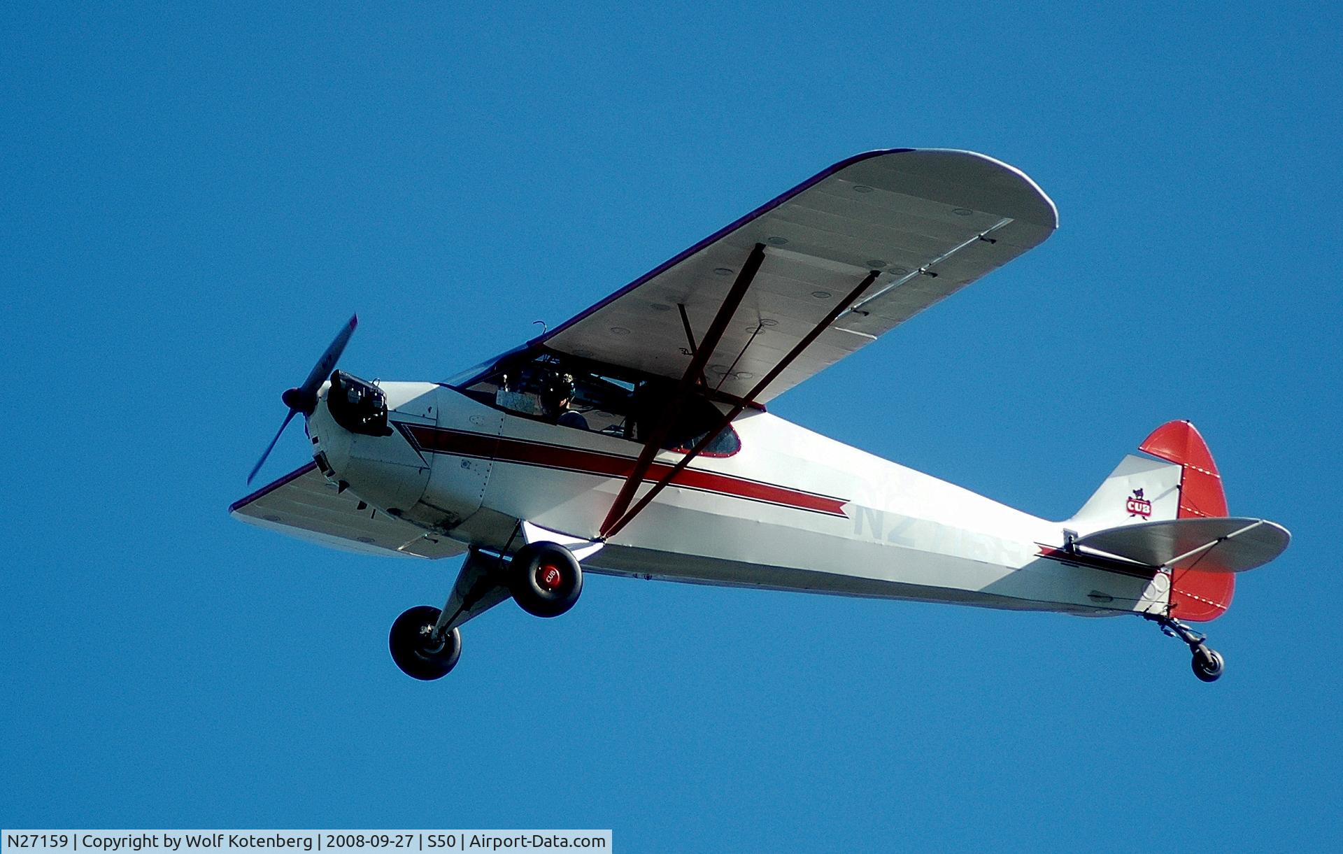 N27159, 1940 Piper J5A Cub Cruiser C/N 5-38, landing