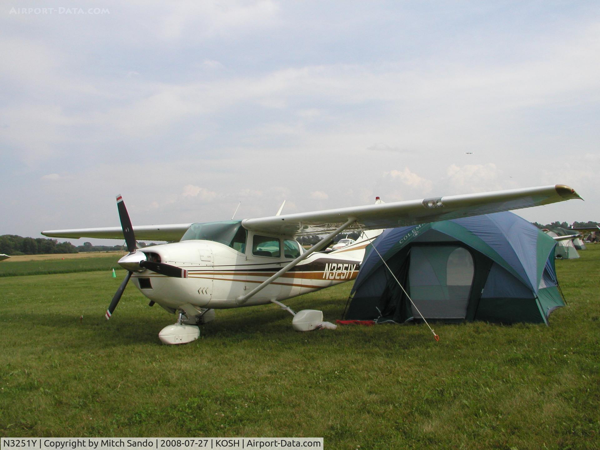 N3251Y, 1962 Cessna 182E Skylane C/N 18254251, EAA AirVenture 2008.