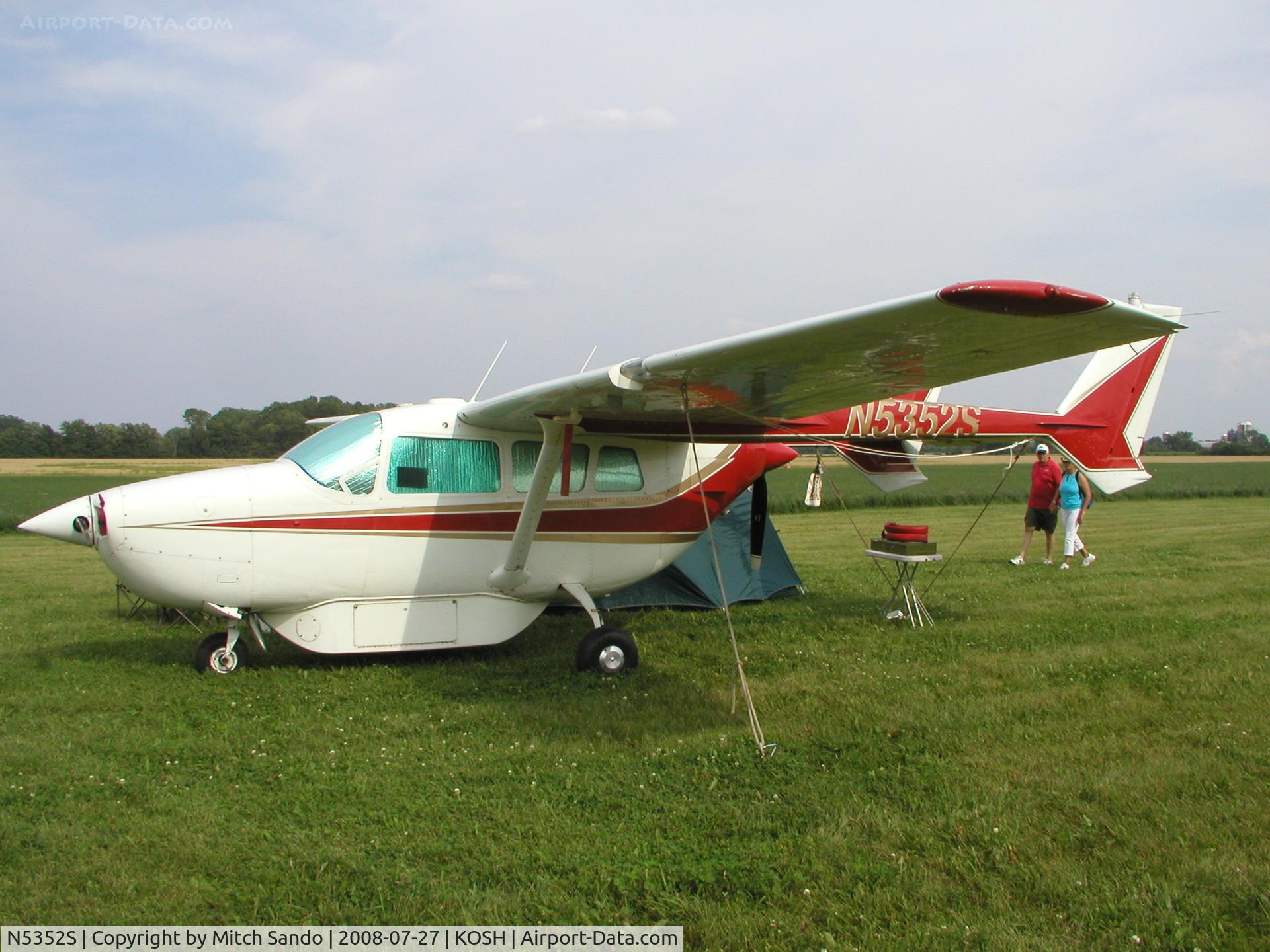 N5352S, 1966 Cessna 337A Super Skymaster C/N 337-0452, EAA AirVenture 2008.