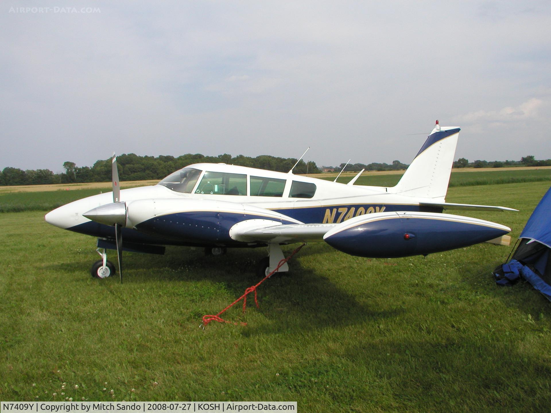 N7409Y, 1964 Piper PA-30 Twin Comanche Twin Comanche C/N 30-470, EAA AirVenture 2008.