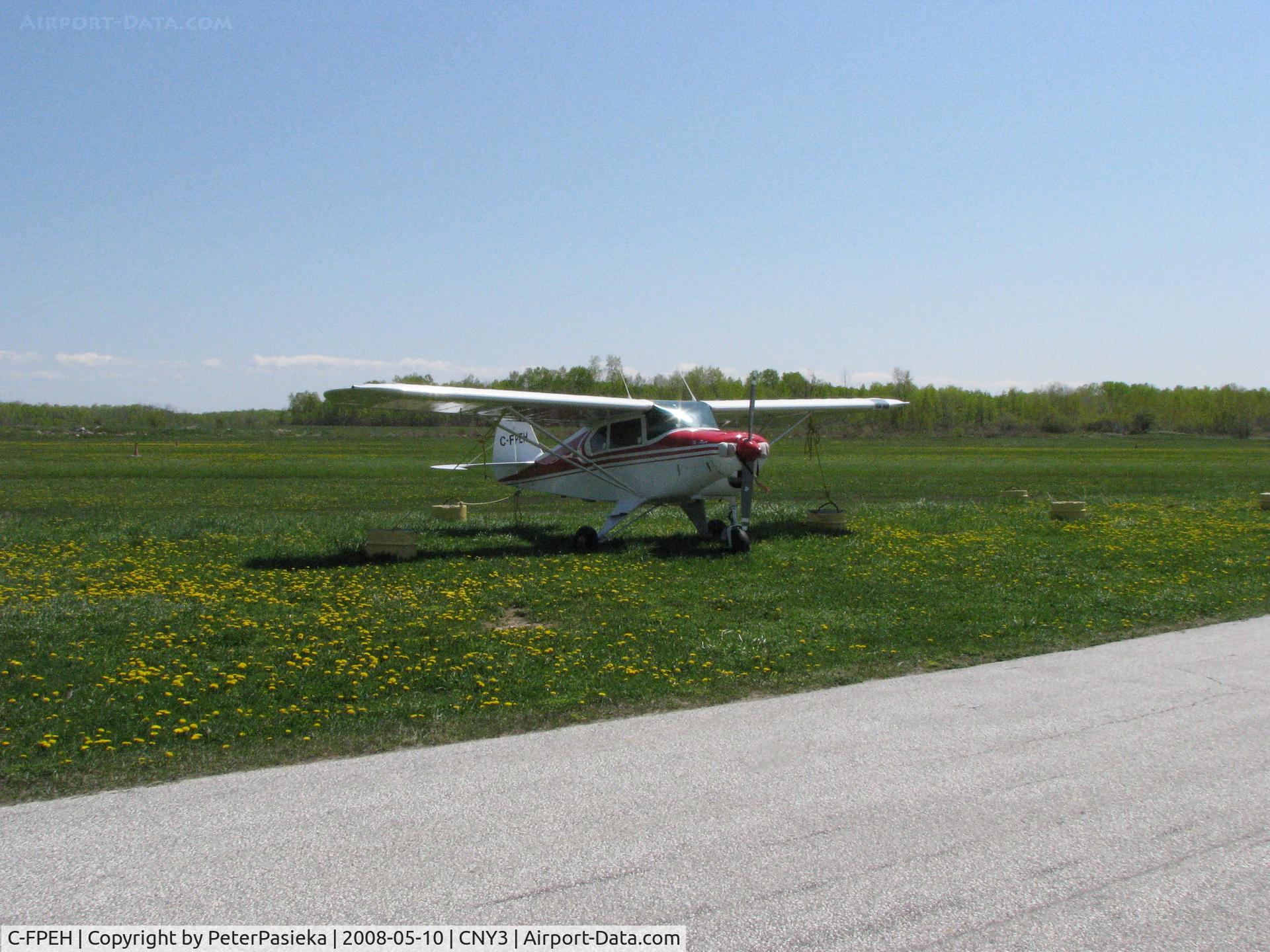 C-FPEH, 1957 Piper PA-22-150 C/N 22-5006, @ Collingwood Airport, ON